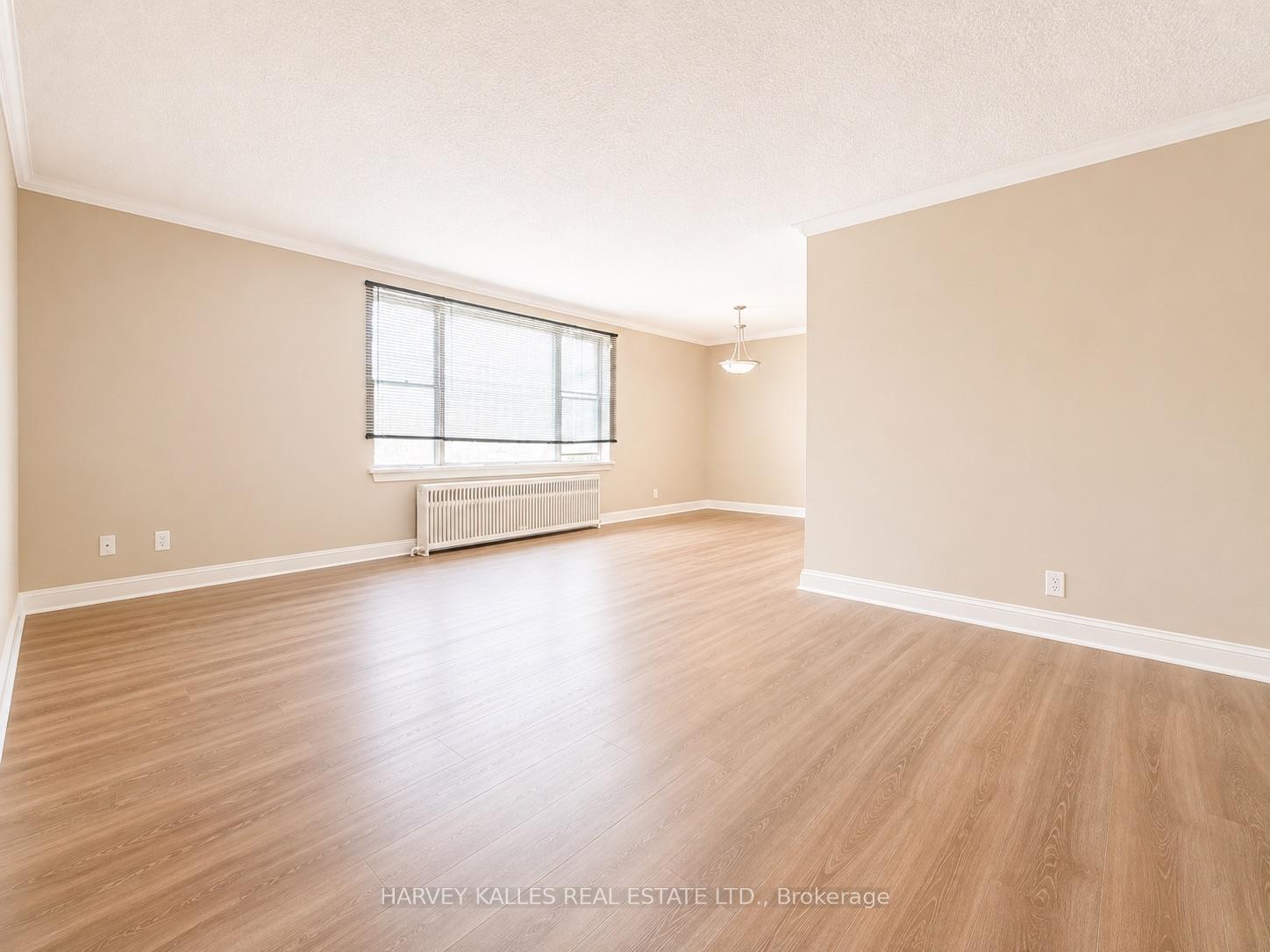 88 Trethewey Drive 6, Toronto Unit: 6