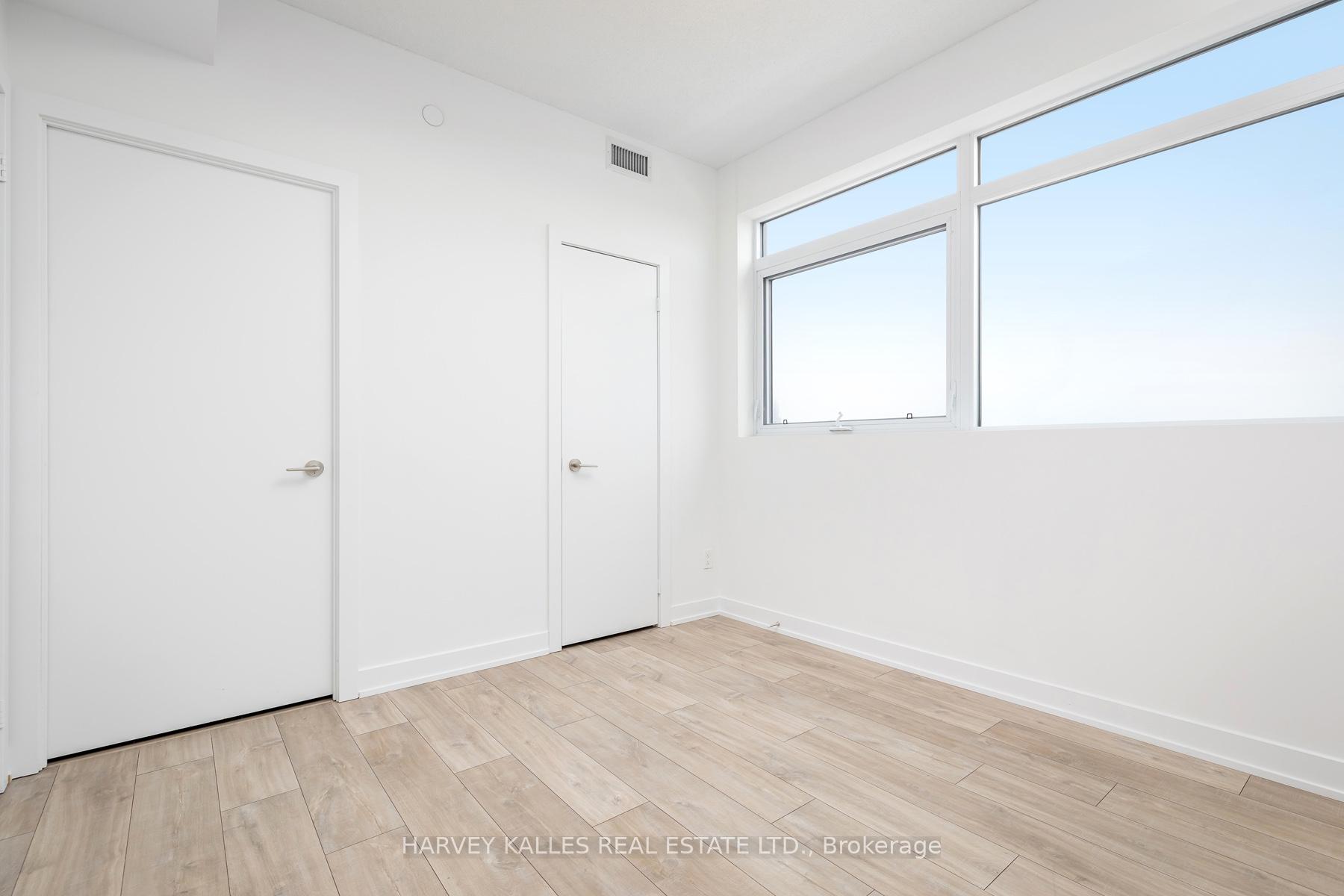 251 Manitoba Street 2008, Toronto Unit: 2008