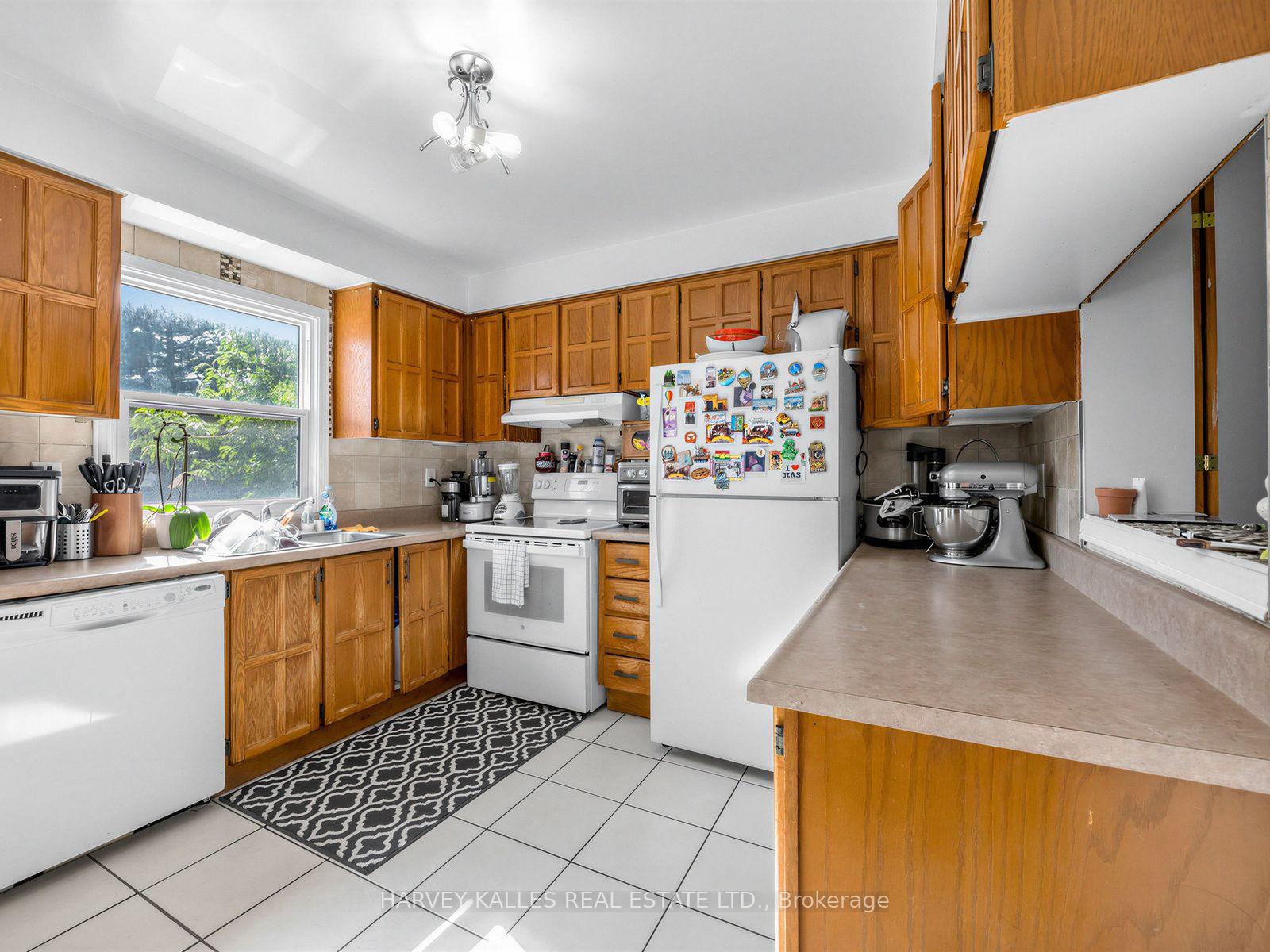 333 Meadows Boulevard 77
