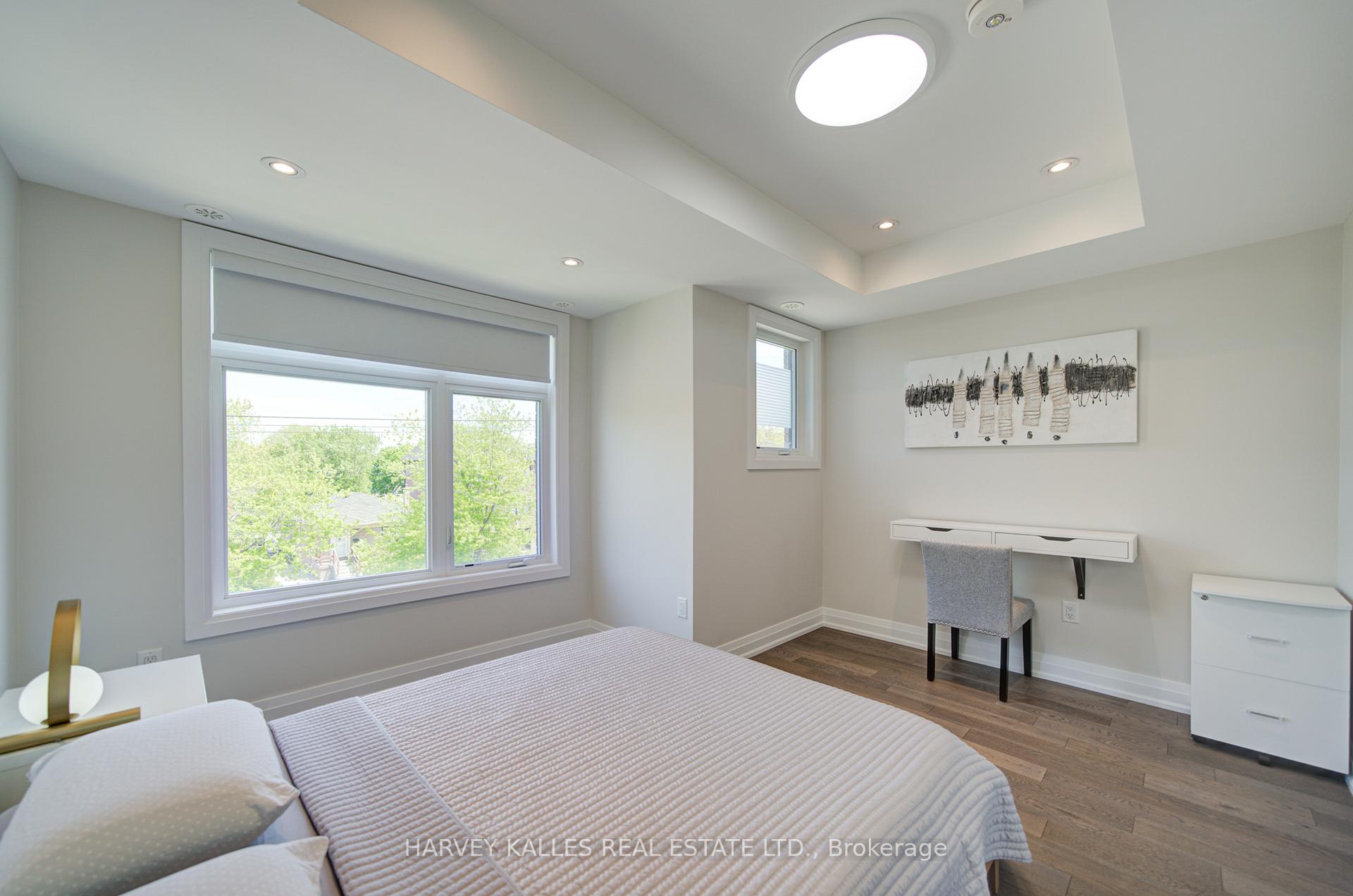 1130A Islington Avenue, Toronto