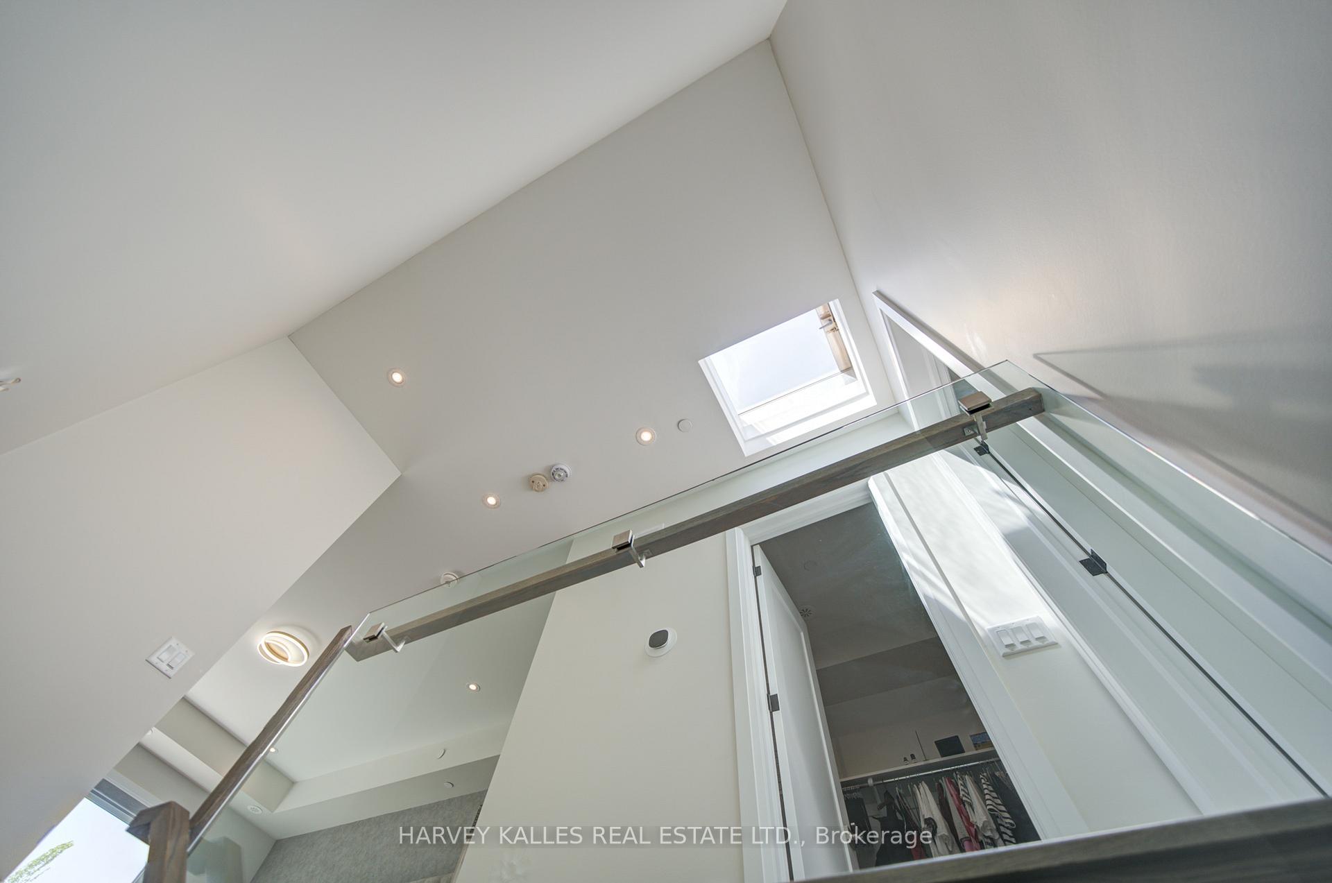 1130A Islington Avenue, Toronto