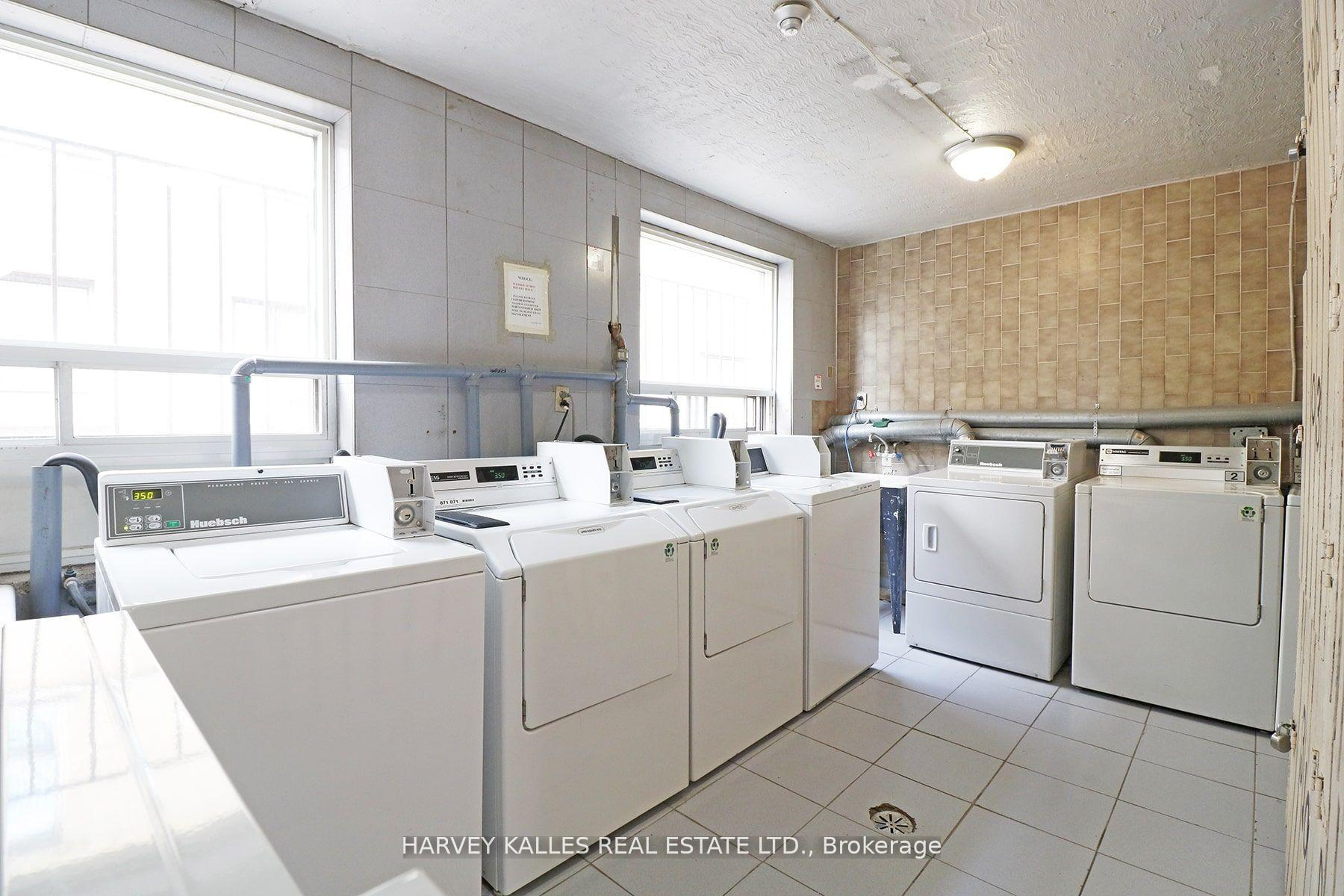 500 Gilbert Avenue 209, Toronto Unit: 209
