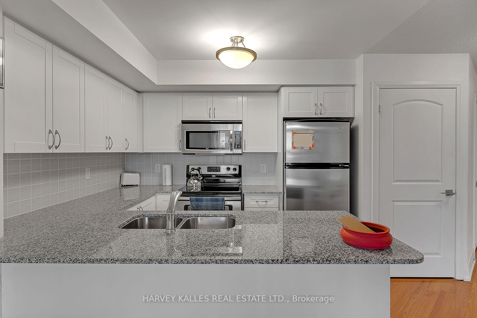 1060 Sheppard Avenue W 1021, Toronto Unit: 1021