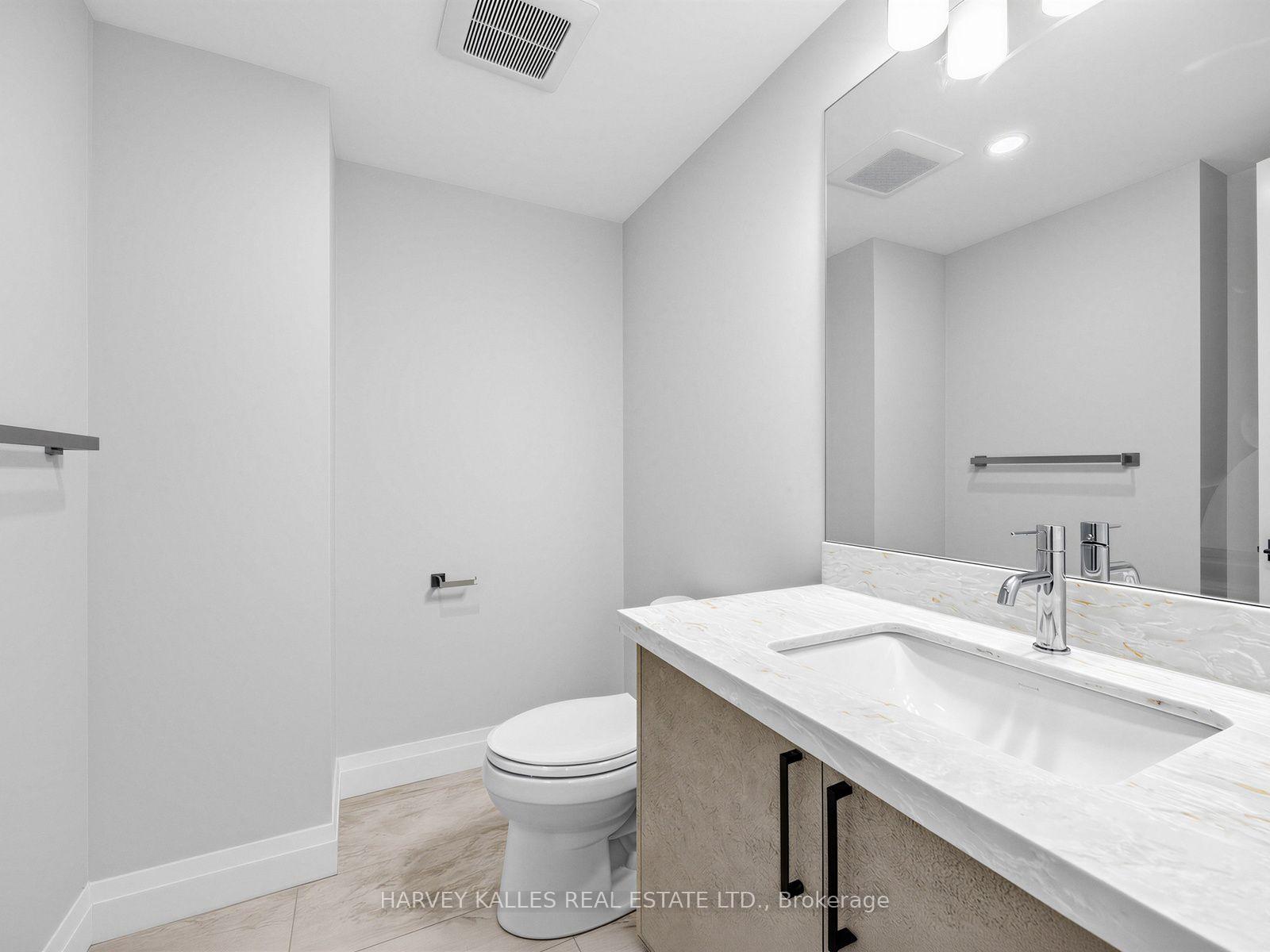 102 Shaver Avenue N 1, Toronto Unit: 1