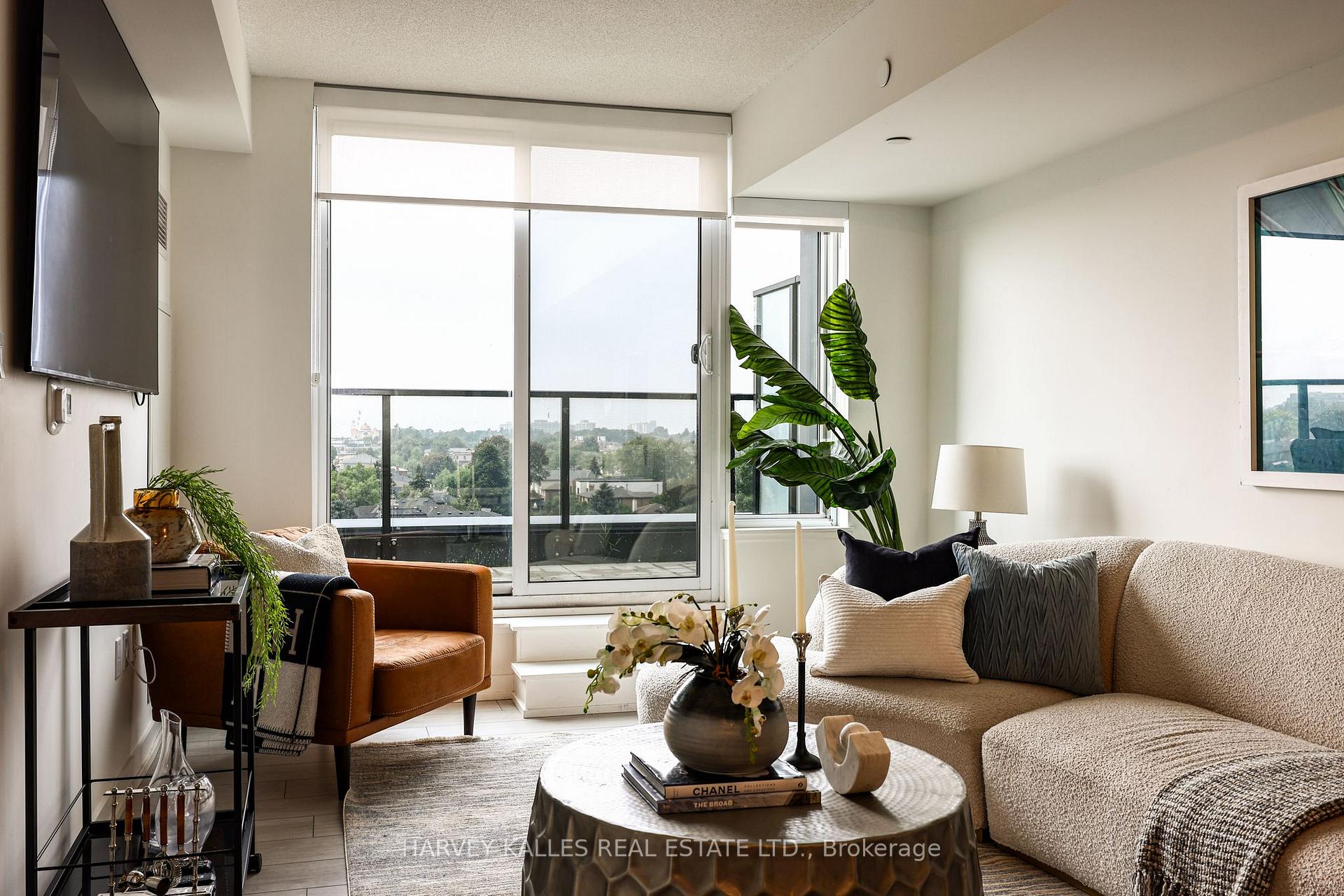 556 Marlee Avenue 606, Toronto Unit: 606
