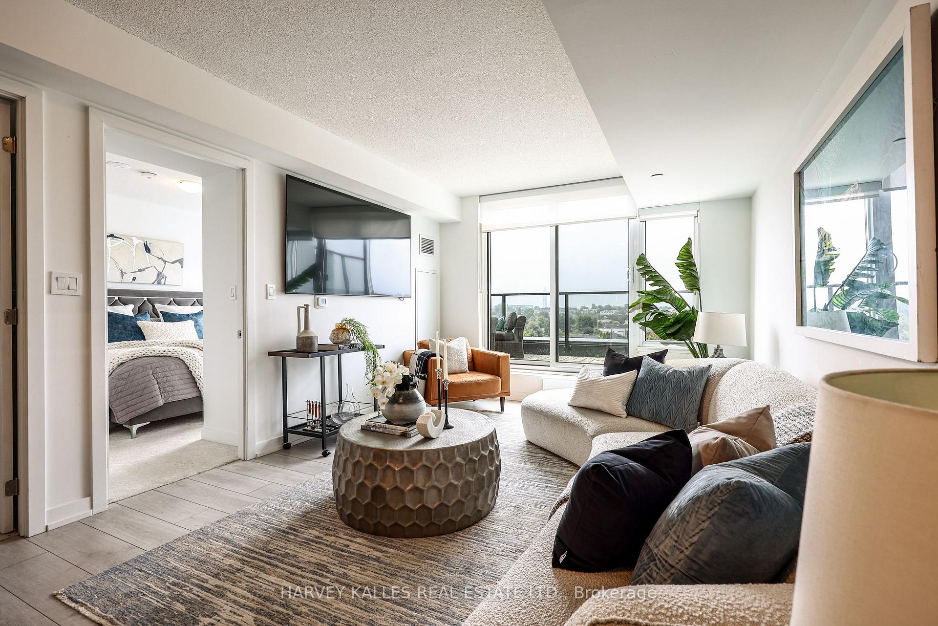 556 Marlee Avenue 606, Toronto Unit: 606