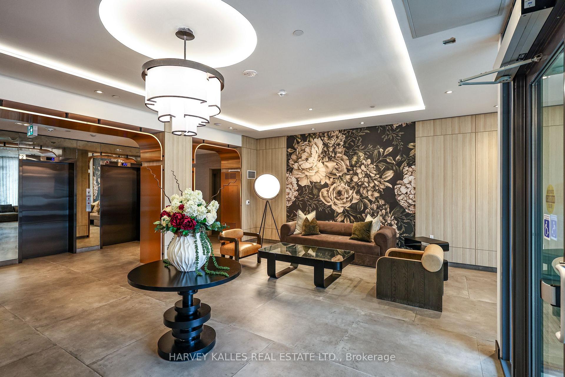 556 Marlee Avenue 606, Toronto Unit: 606