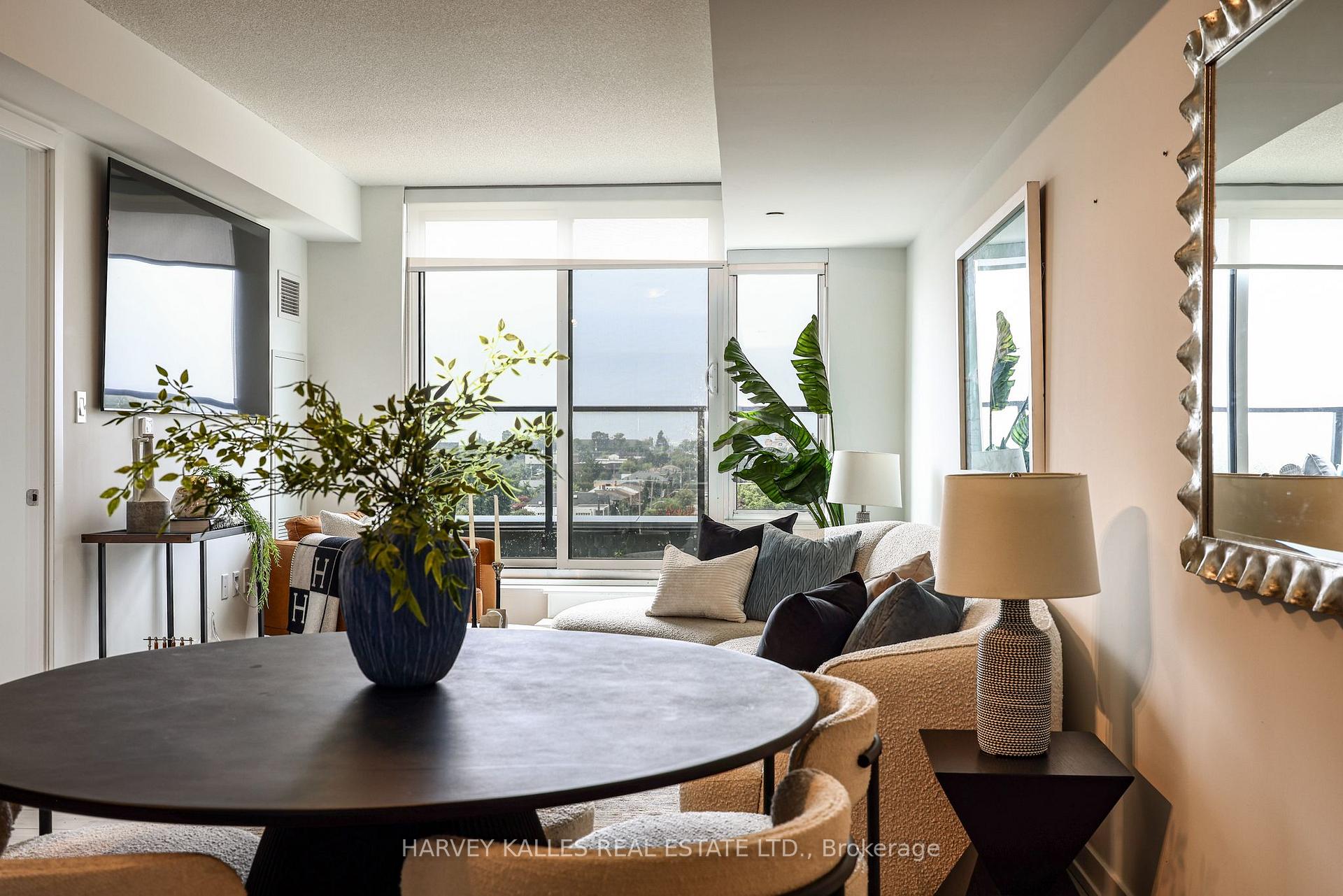 556 Marlee Avenue 606, Toronto Unit: 606
