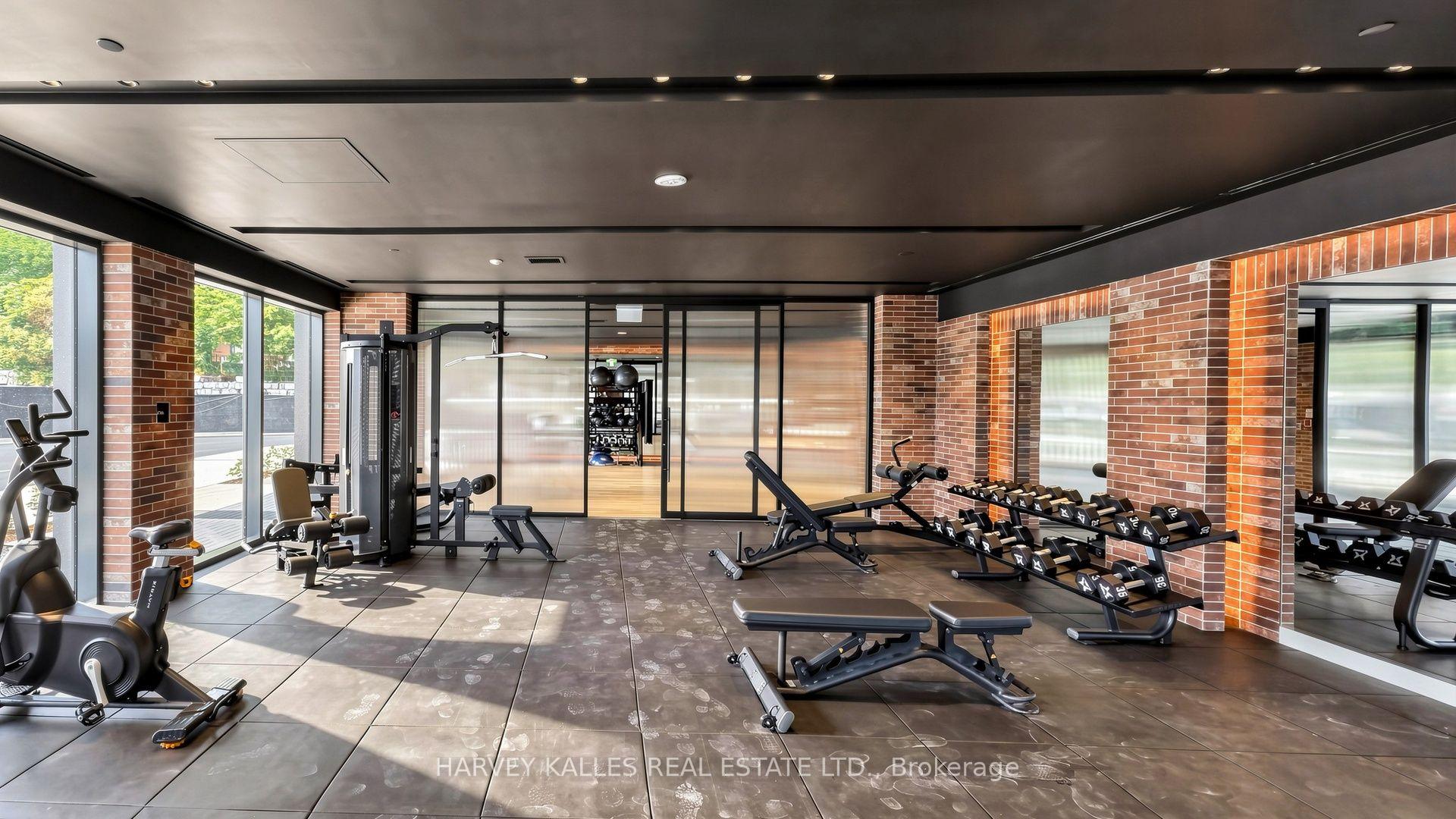 4010 Eglinton Avenue W 2220, Toronto Unit: 2220