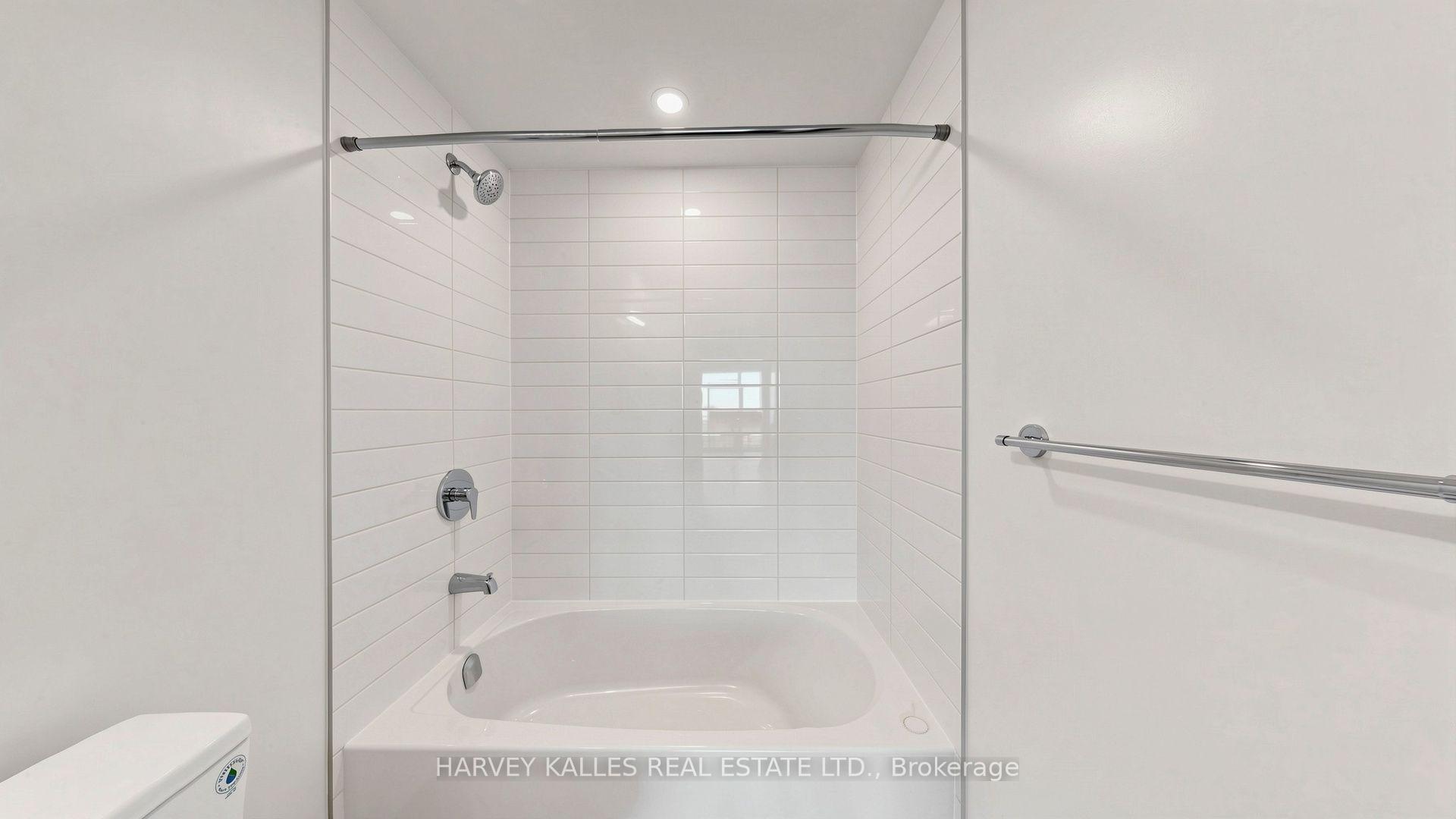 4010 Eglinton Avenue W 2220, Toronto Unit: 2220