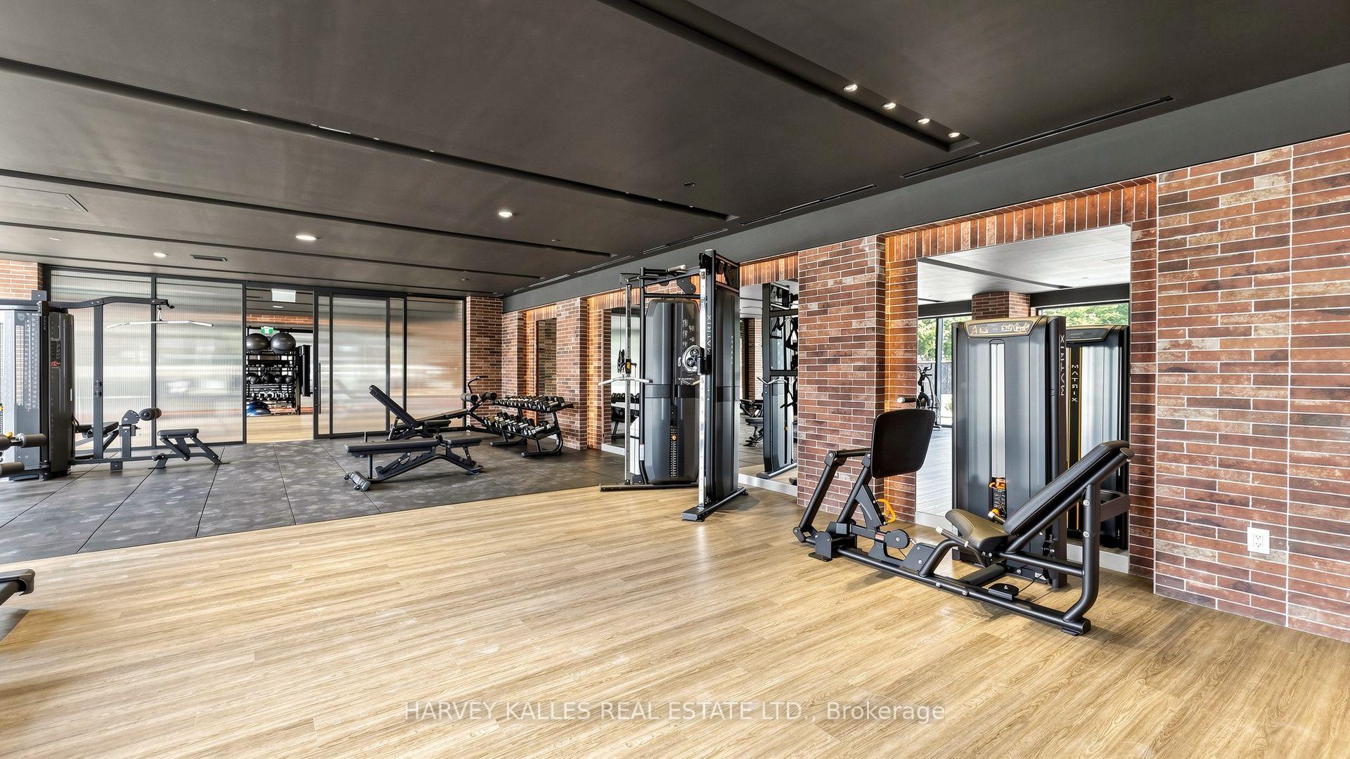 4010 Eglinton Avenue W 2220, Toronto Unit: 2220