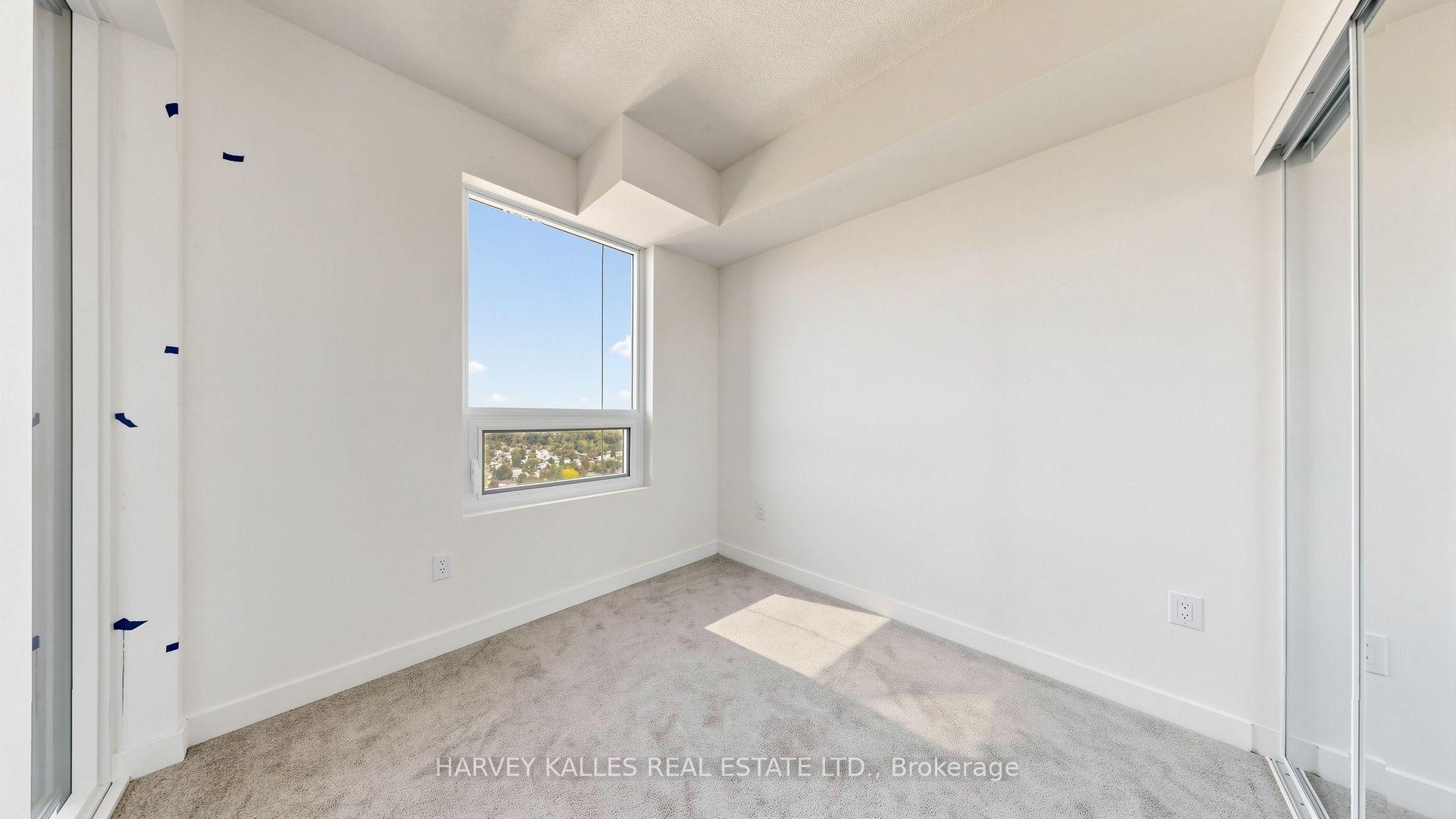 4010 Eglinton Avenue W 2220, Toronto Unit: 2220