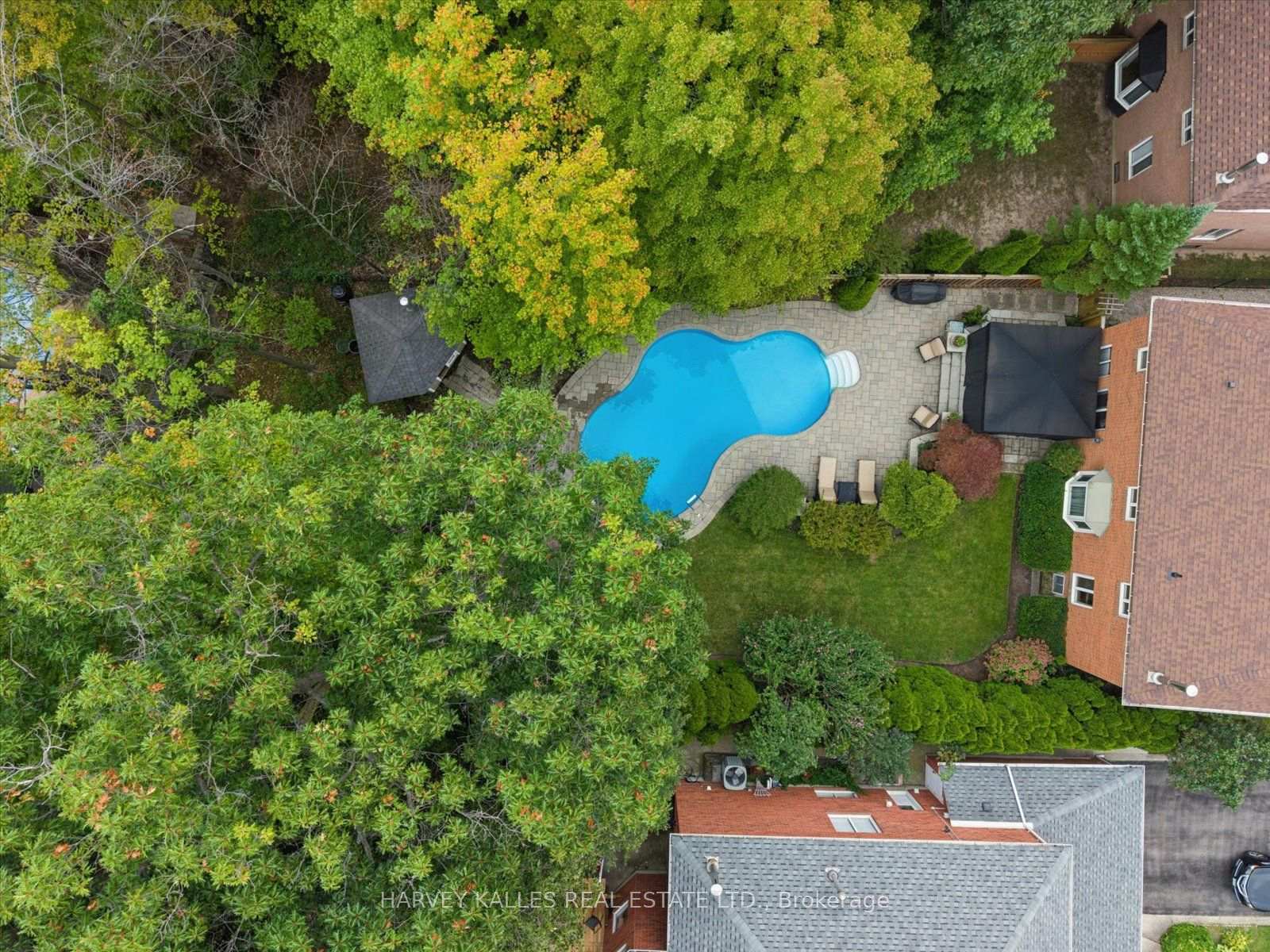 3685 St. Laurent Court