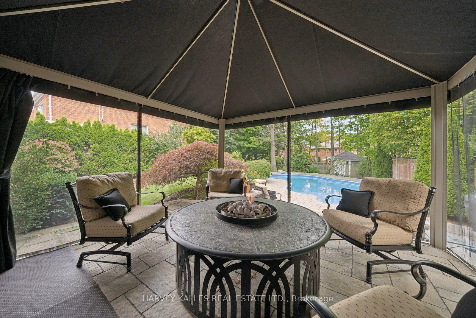 3685 St. Laurent Court