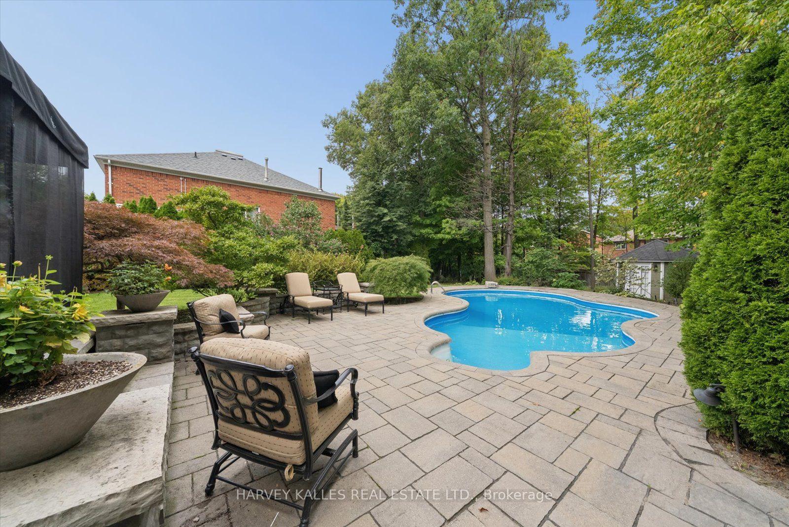 3685 St. Laurent Court