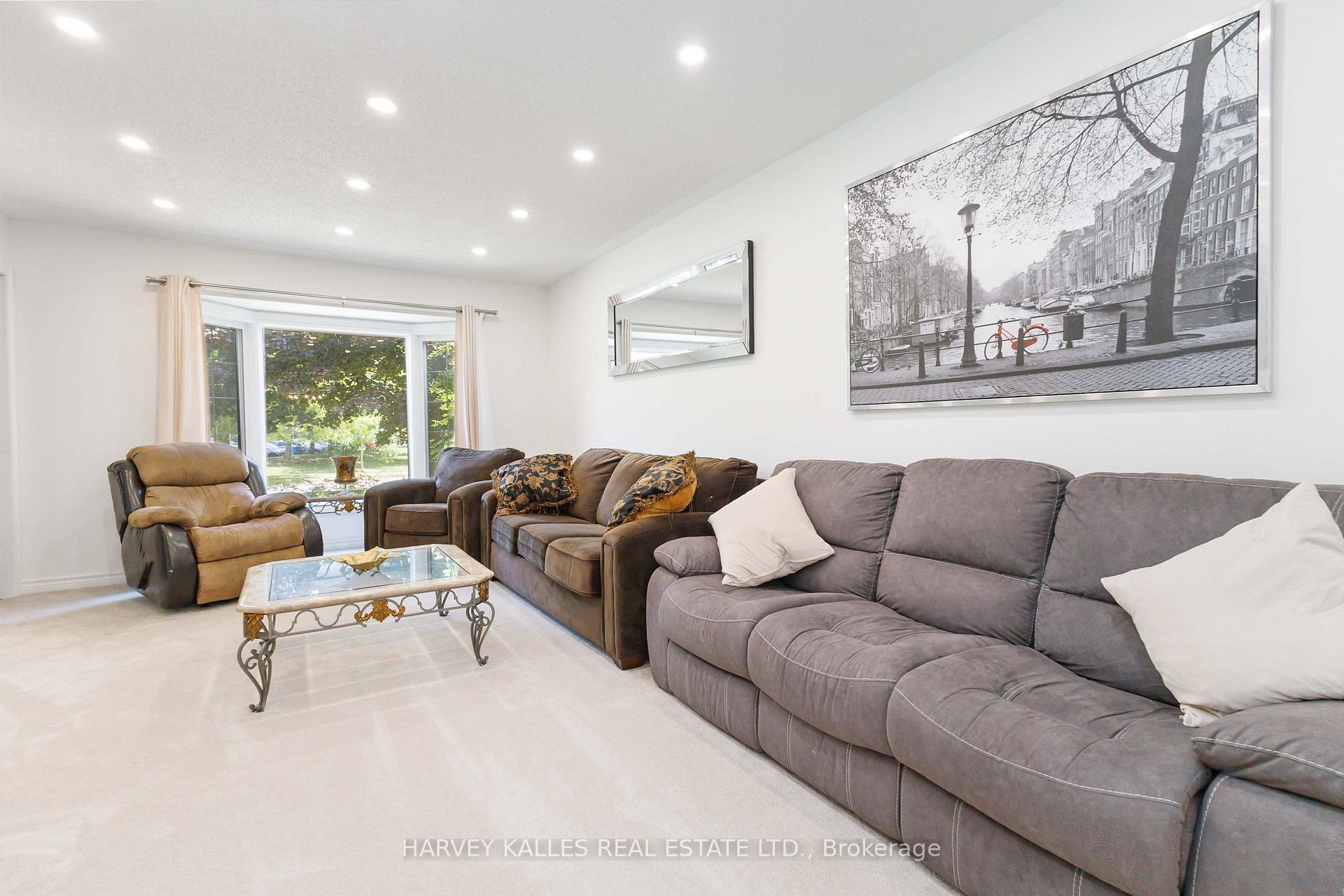 223 Sunnyside Drive