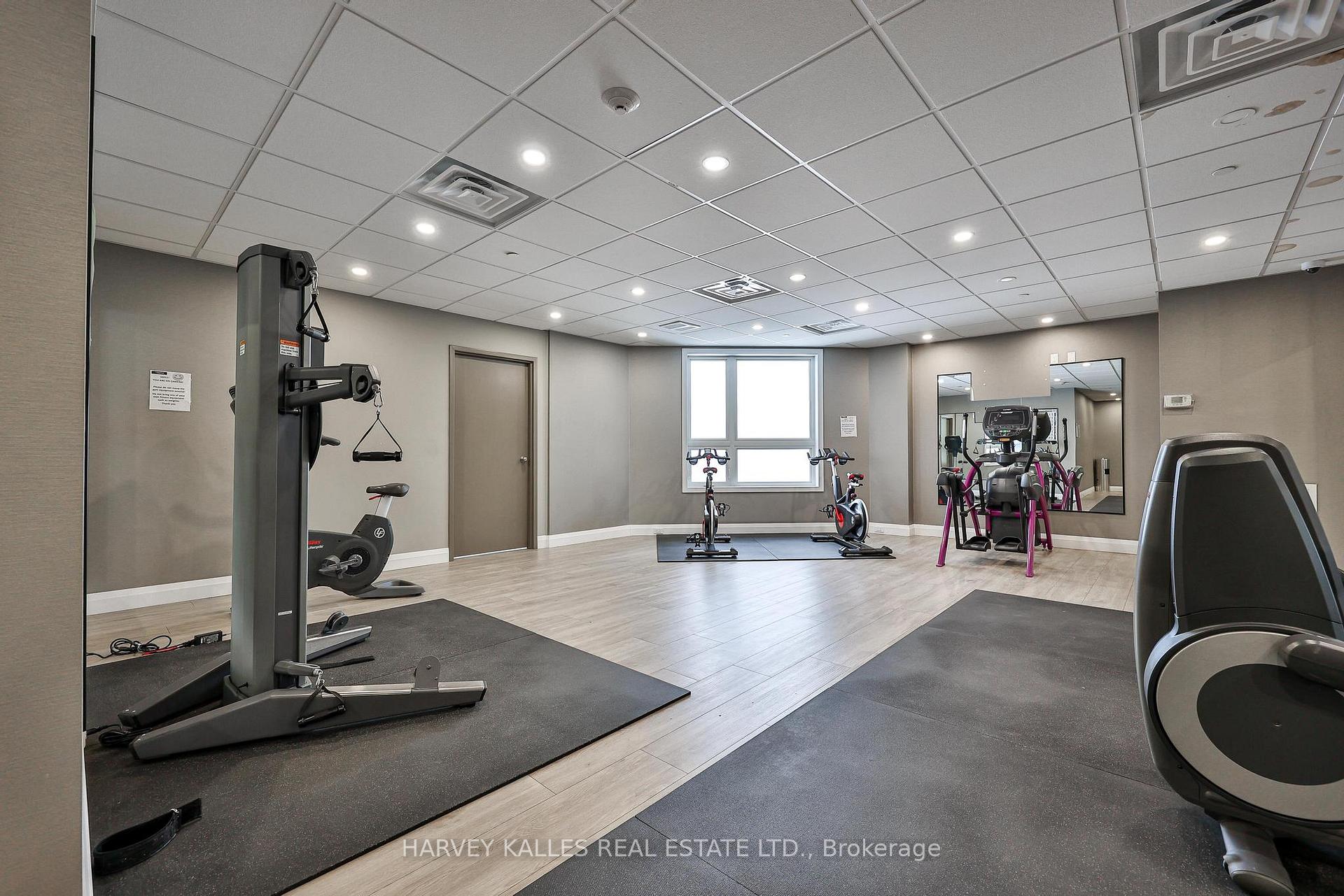 101 Shoreview Place 122