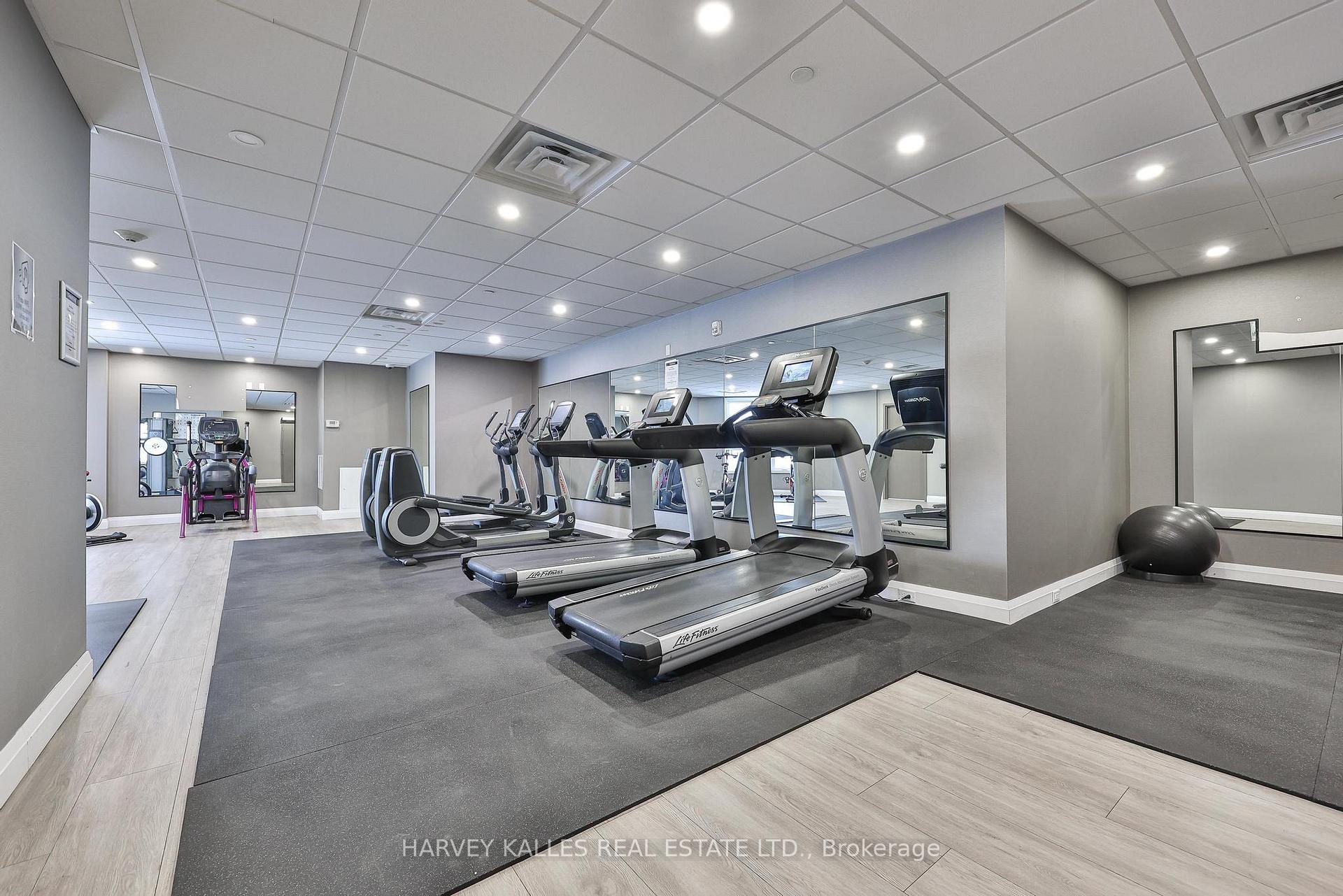 101 Shoreview Place 122