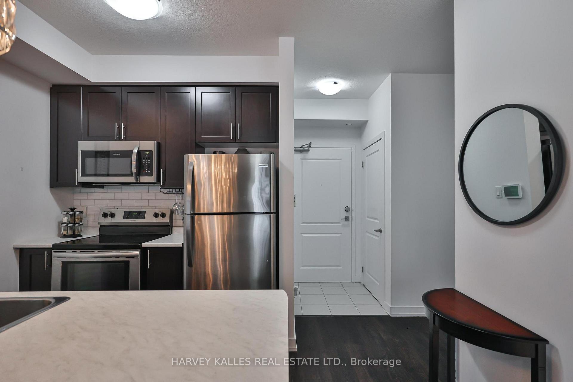 101 Shoreview Place 122
