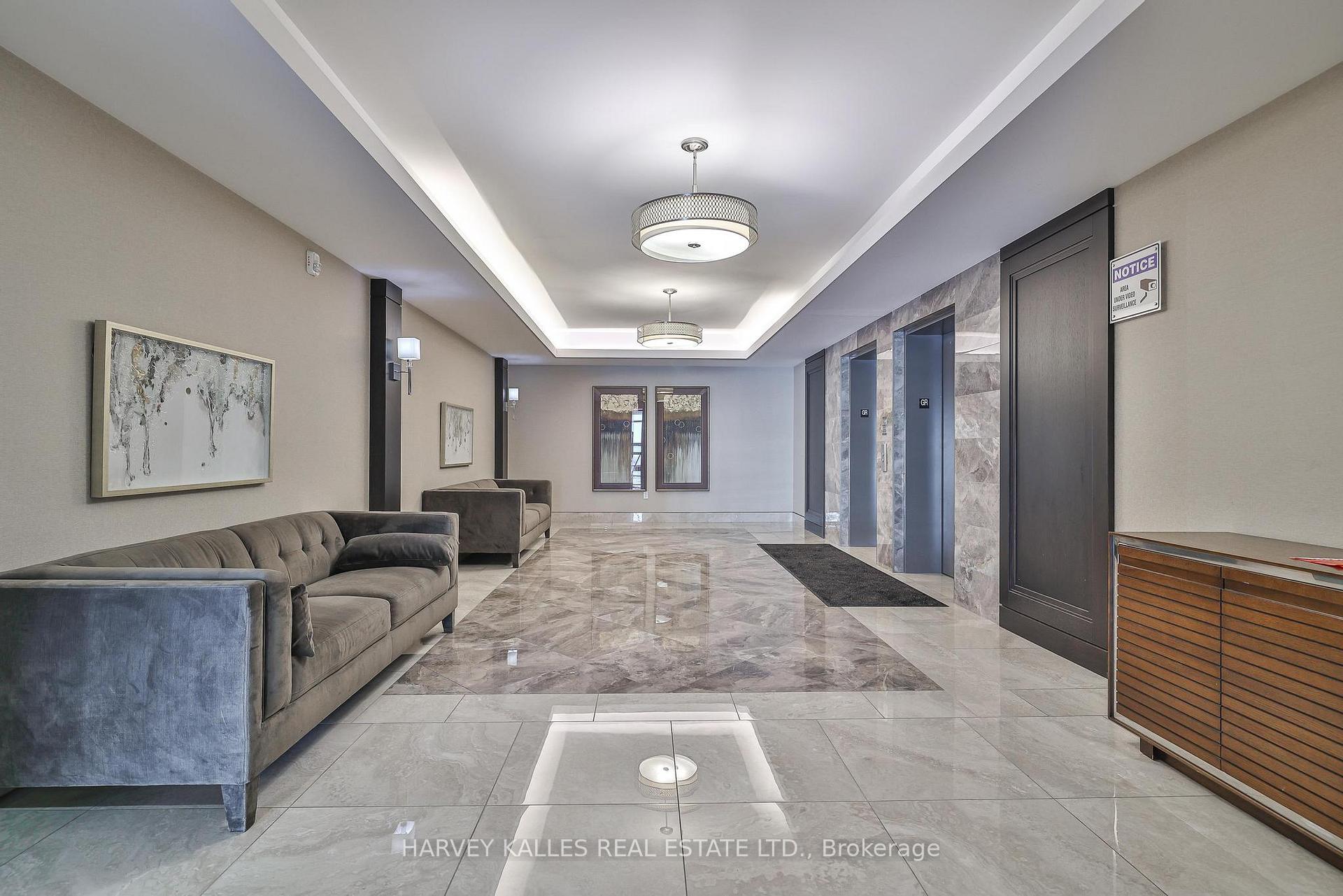 101 Shoreview Place 122