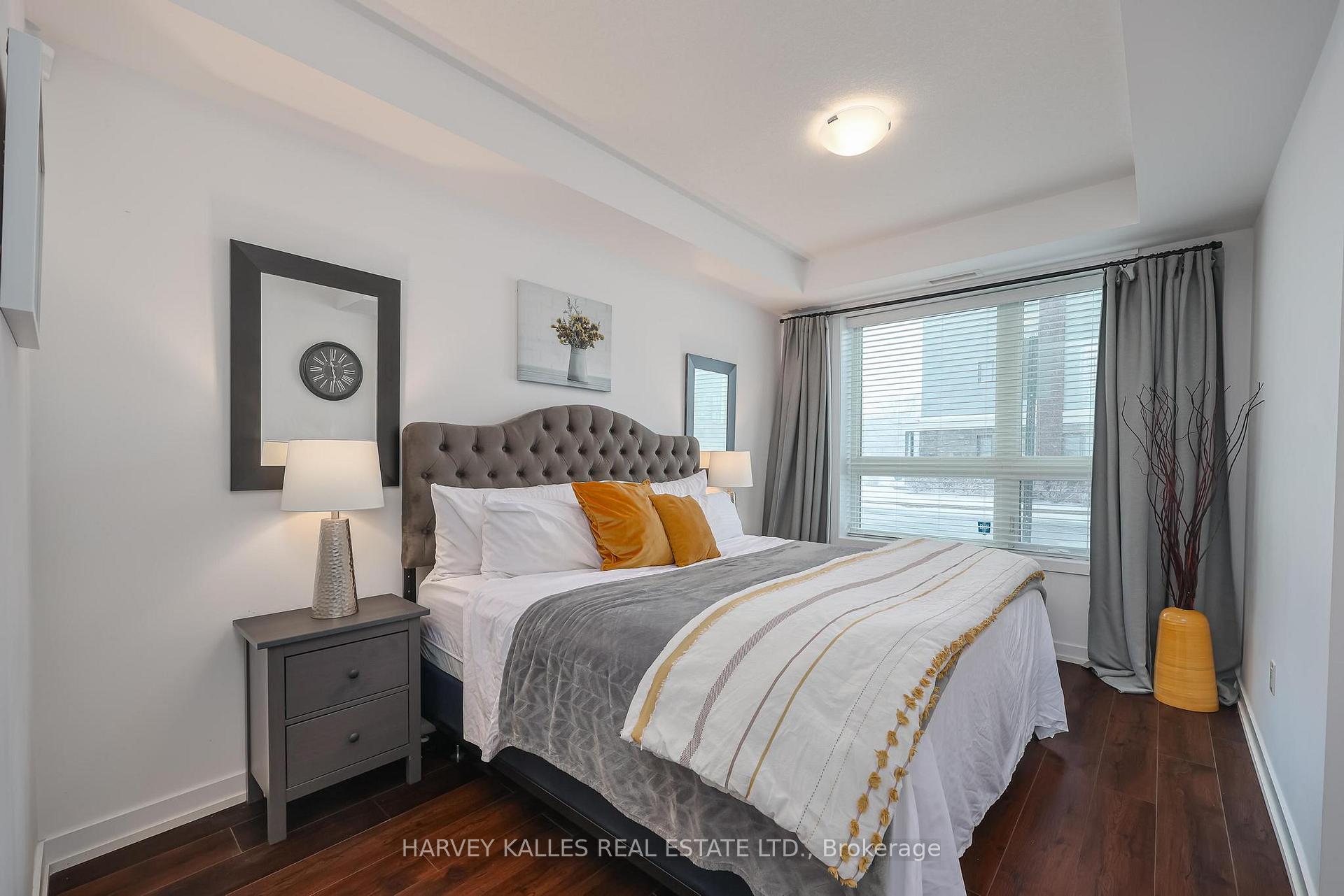 101 Shoreview Place 122