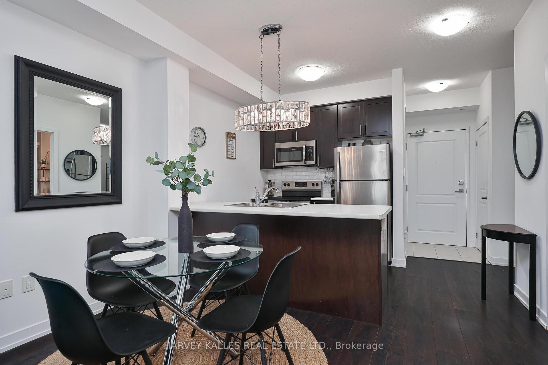 101 Shoreview Place 122
