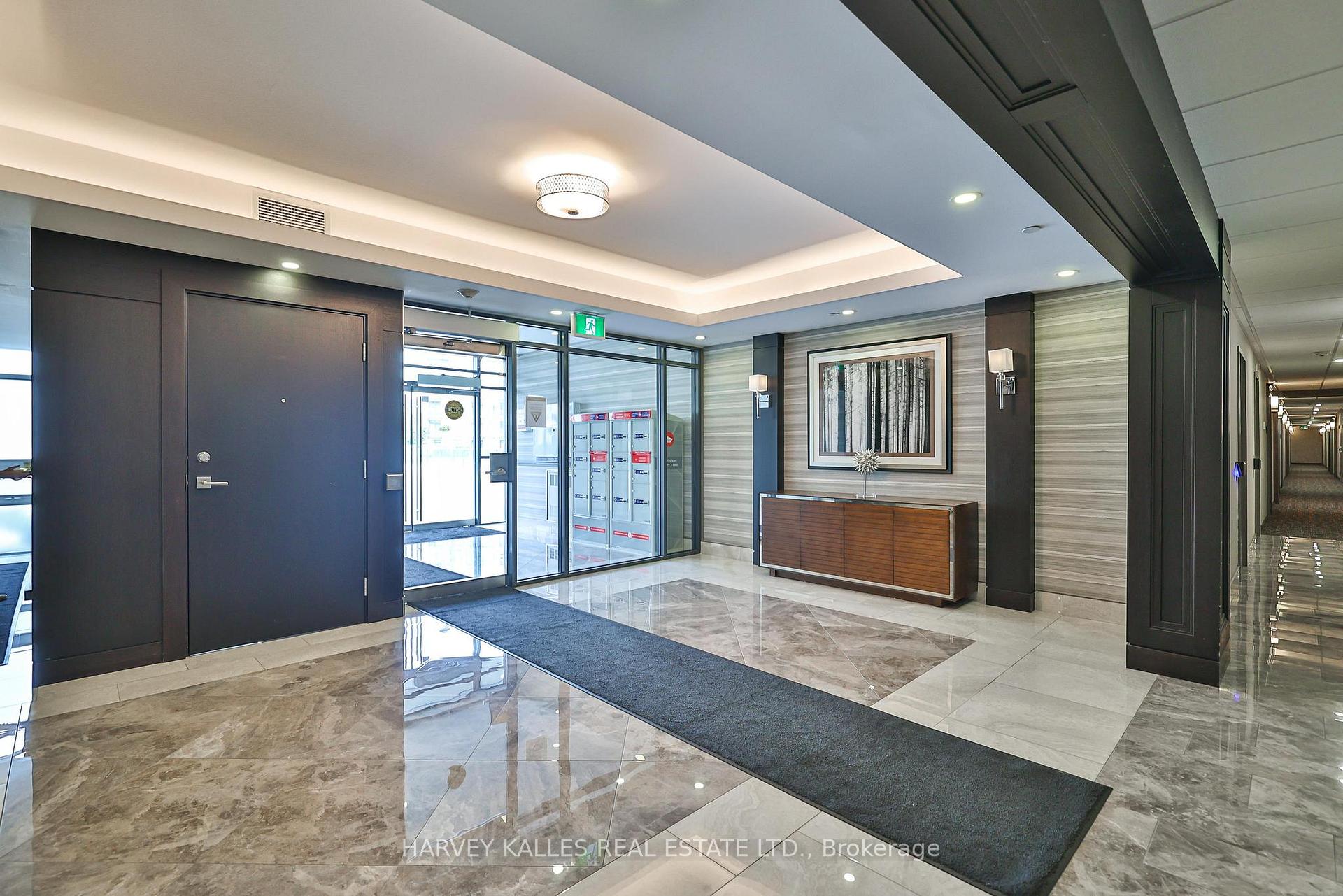 101 Shoreview Place 122