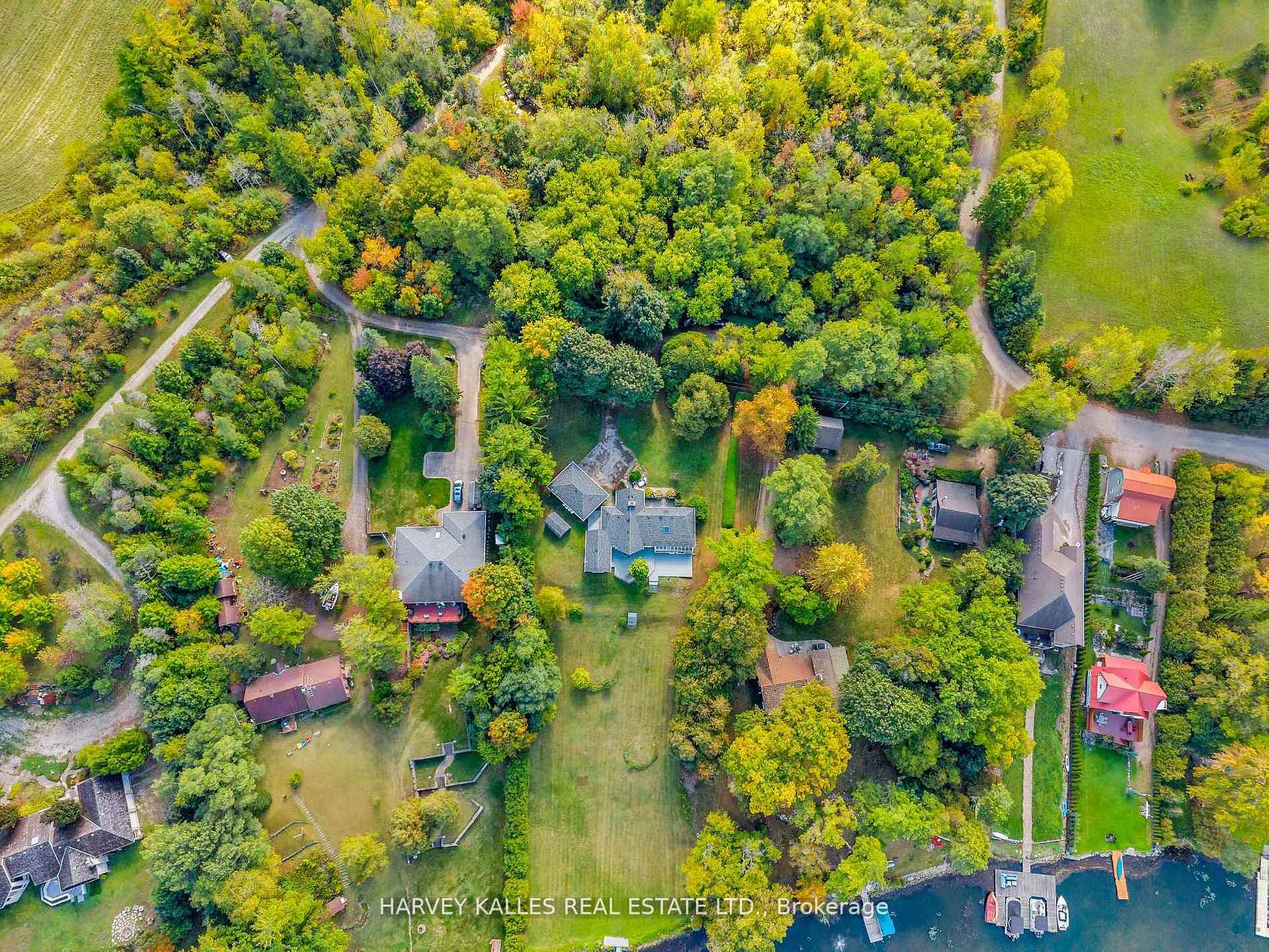 8 Oak Drive