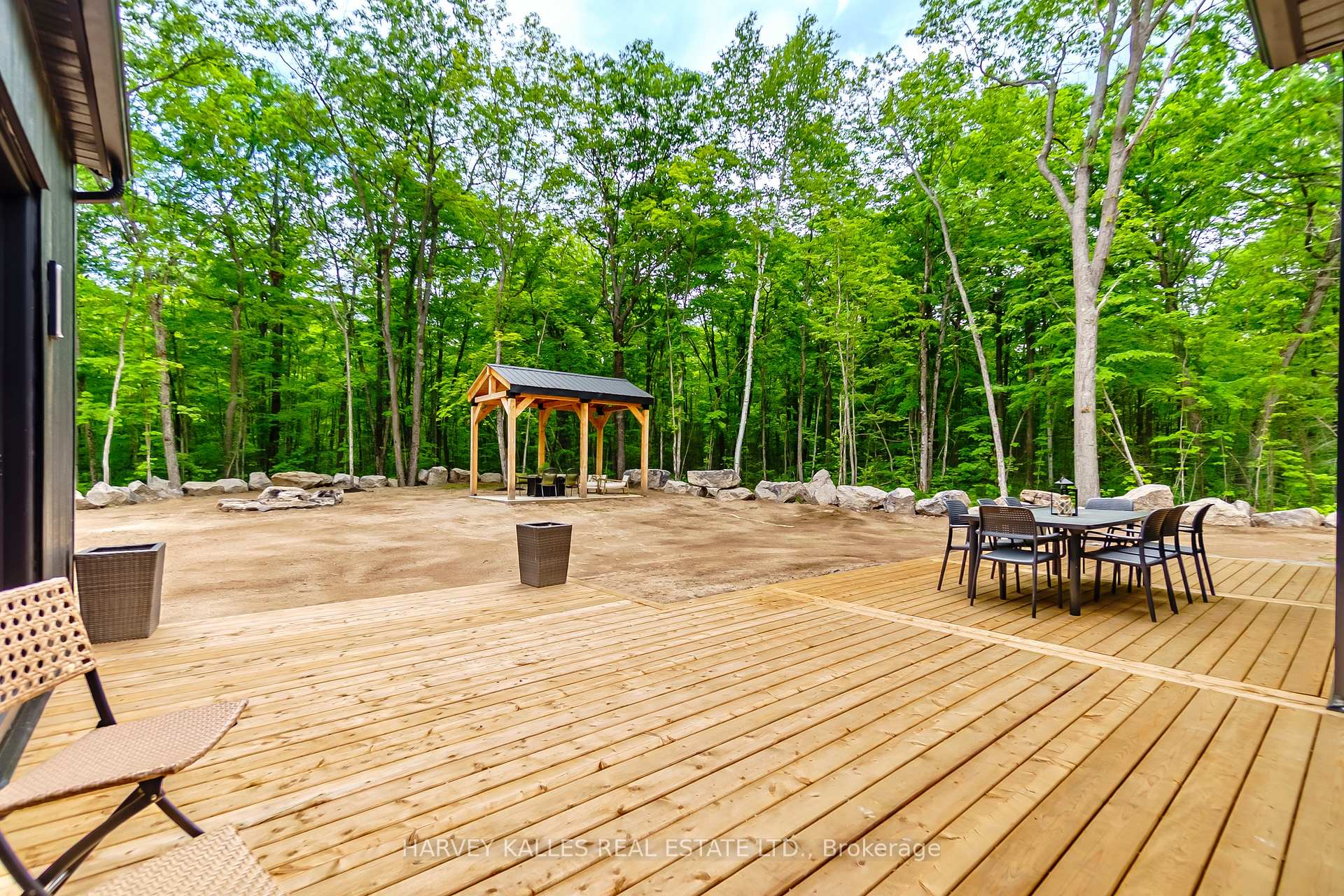 114 Rockhaven Road