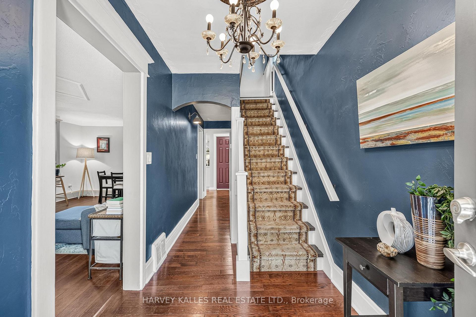 487 Dunsmure Road