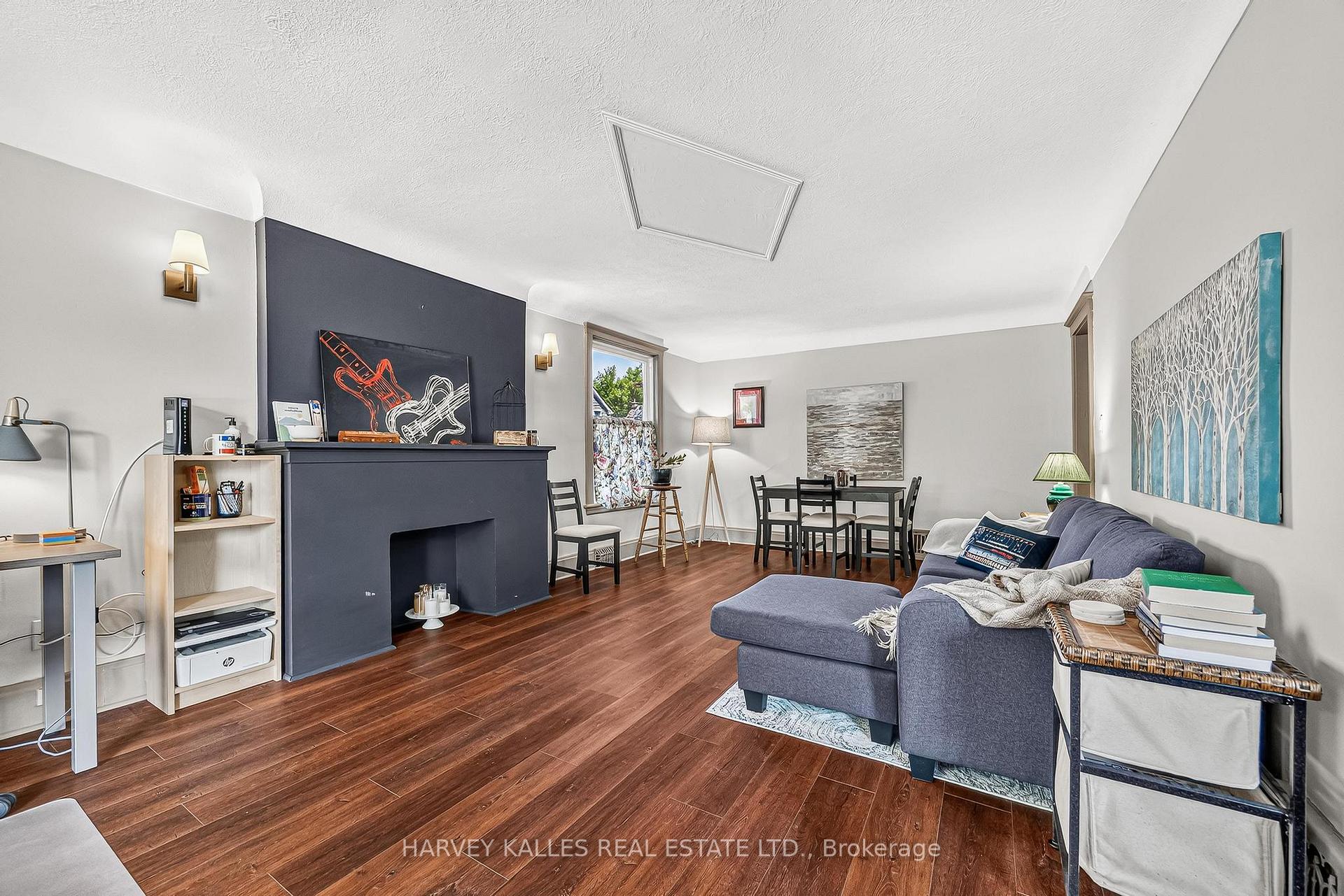 487 Dunsmure Road