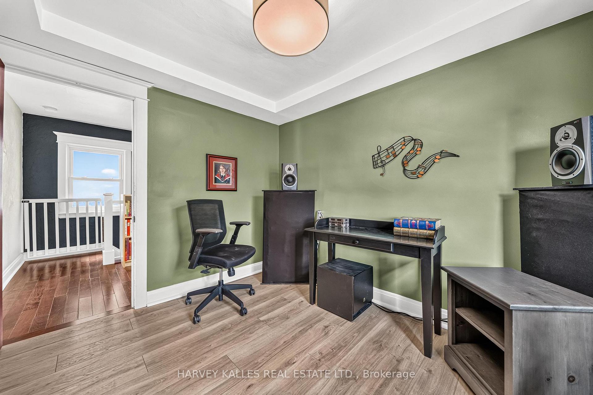 487 Dunsmure Road