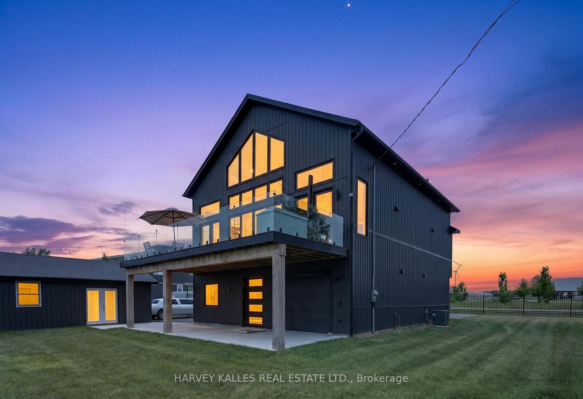 3184 Lakeshore Road