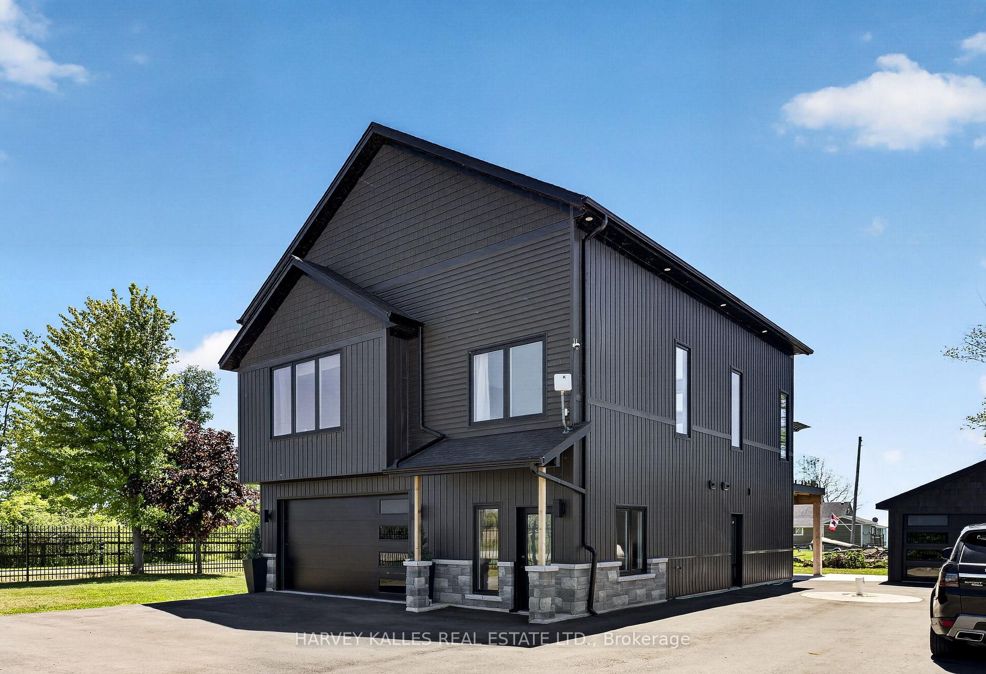 3184 Lakeshore Road