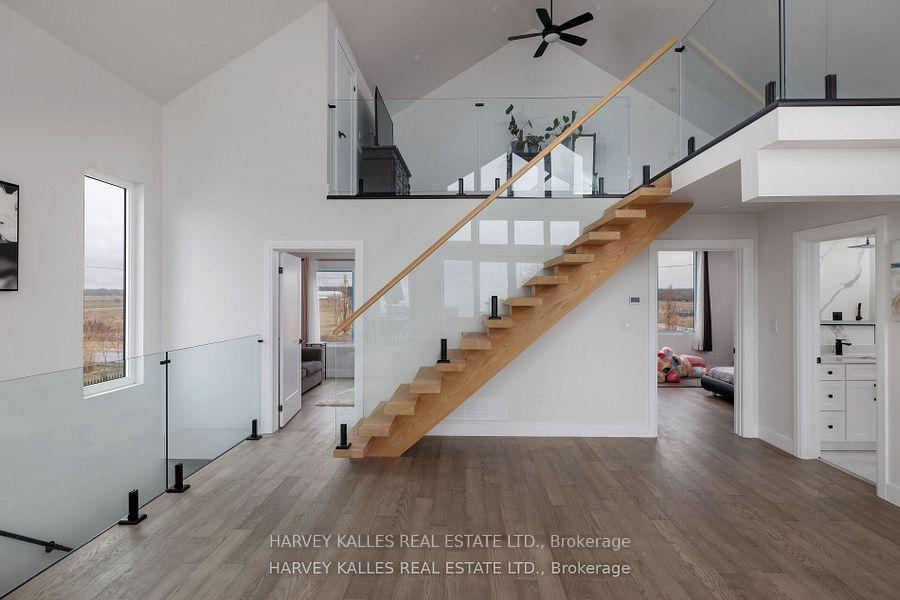 3184 Lakeshore Road