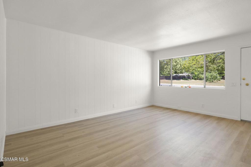 309 Lark Ellen Avenue