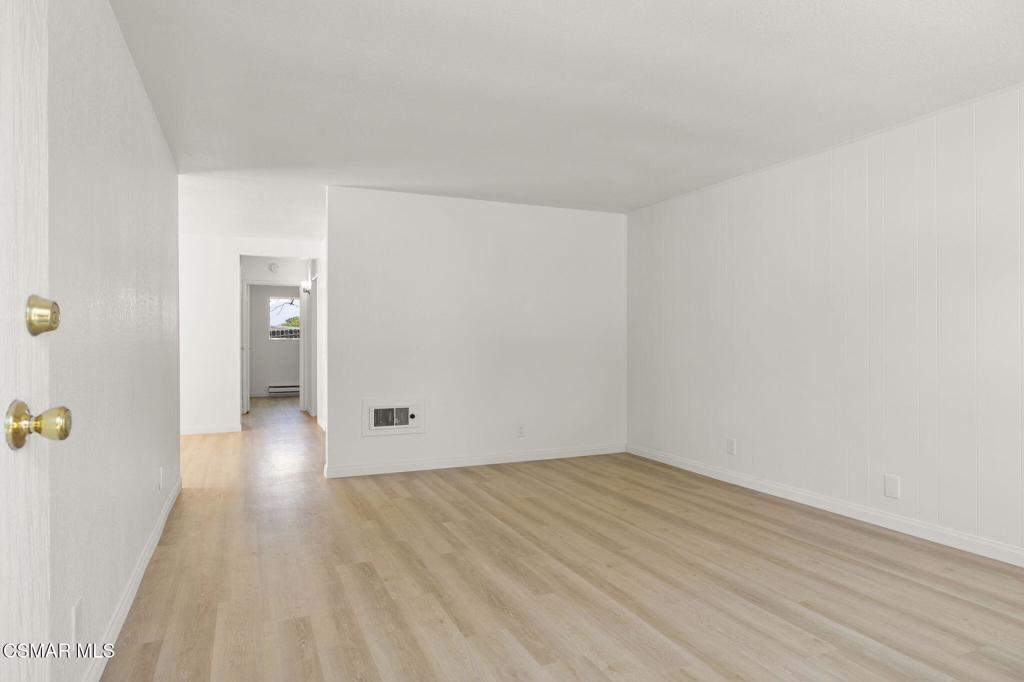 309 Lark Ellen Avenue