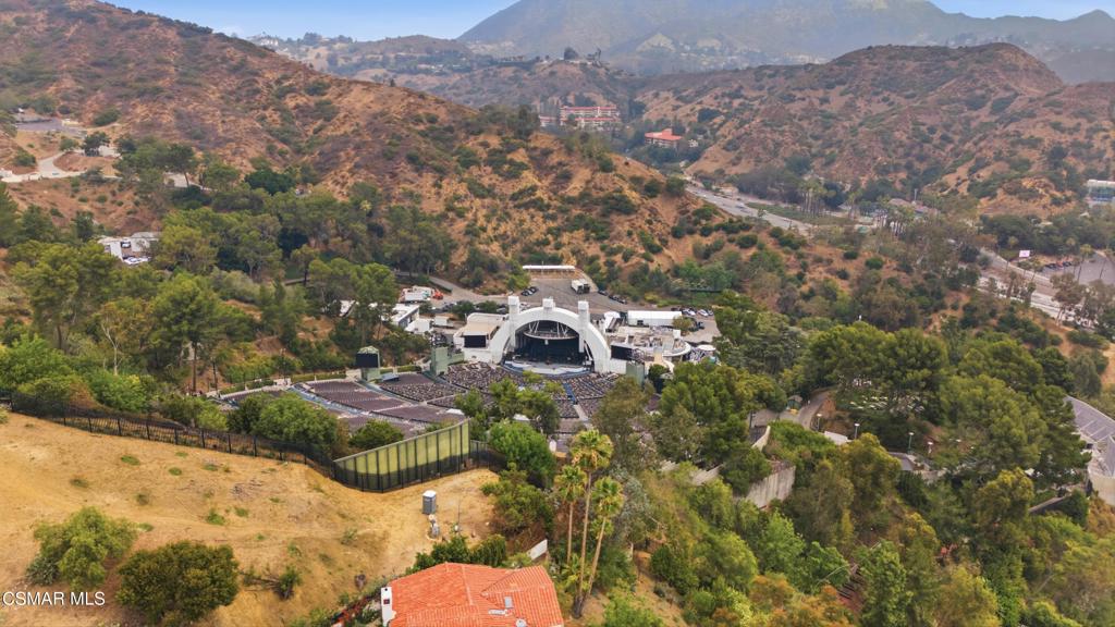 6993 La Presa Drive