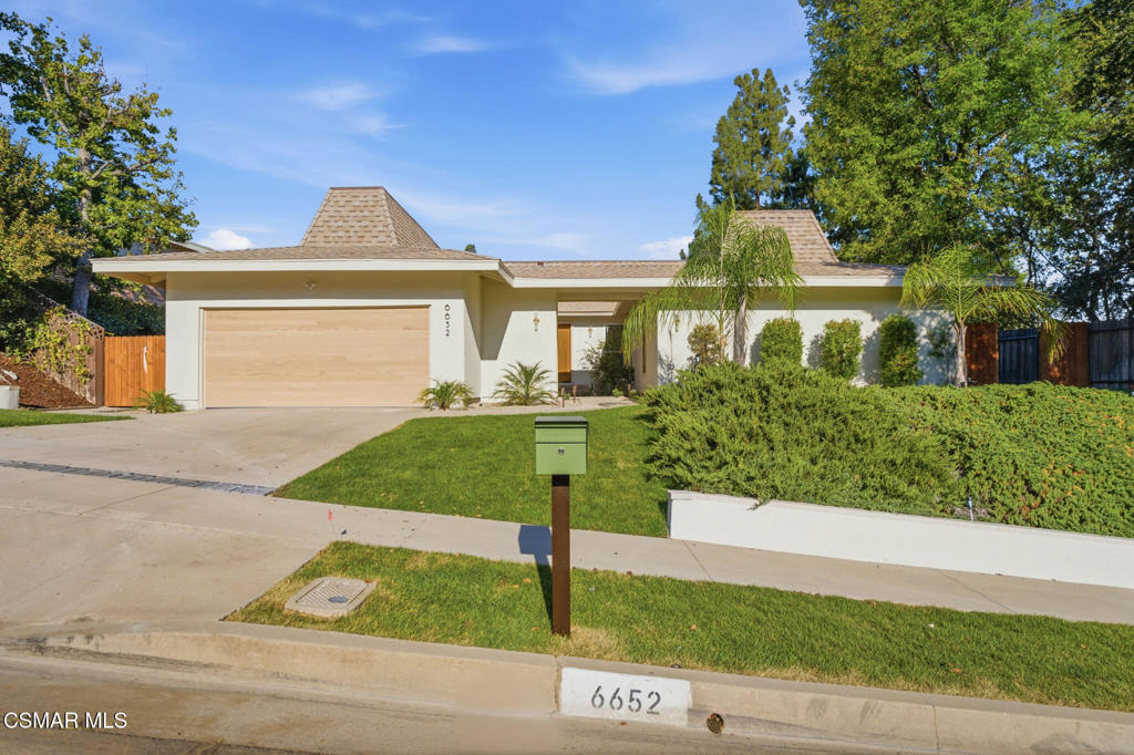 6652 Daryn Drive