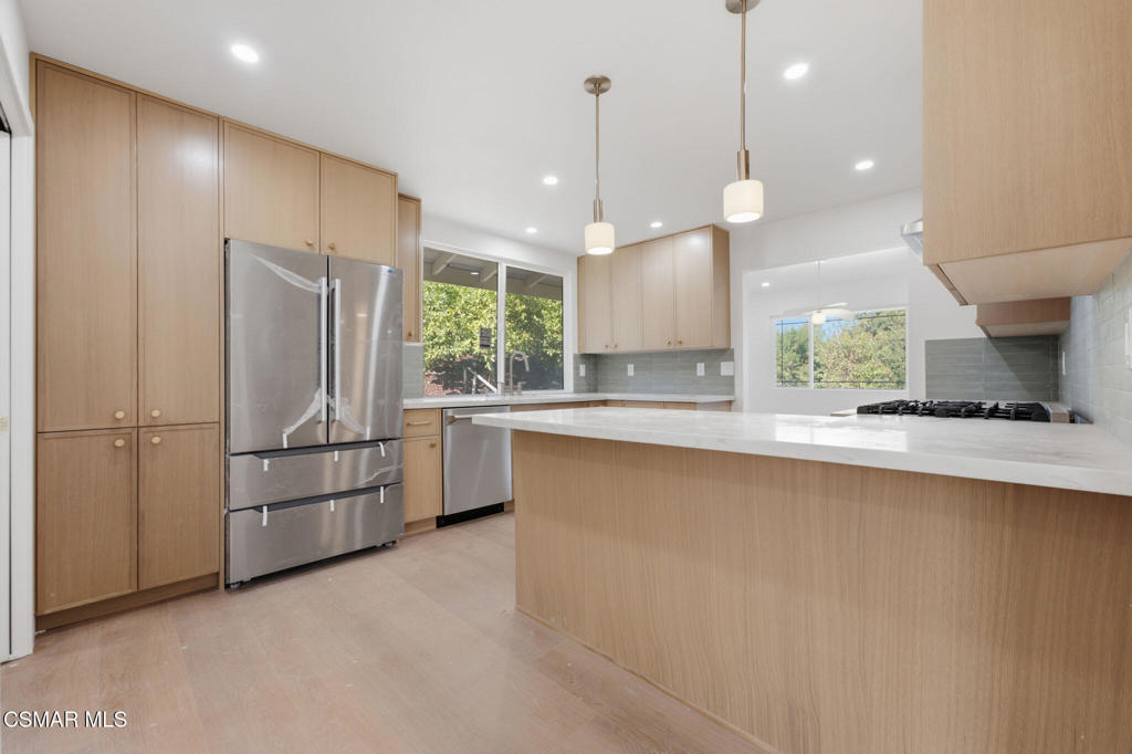 6652 Daryn Drive