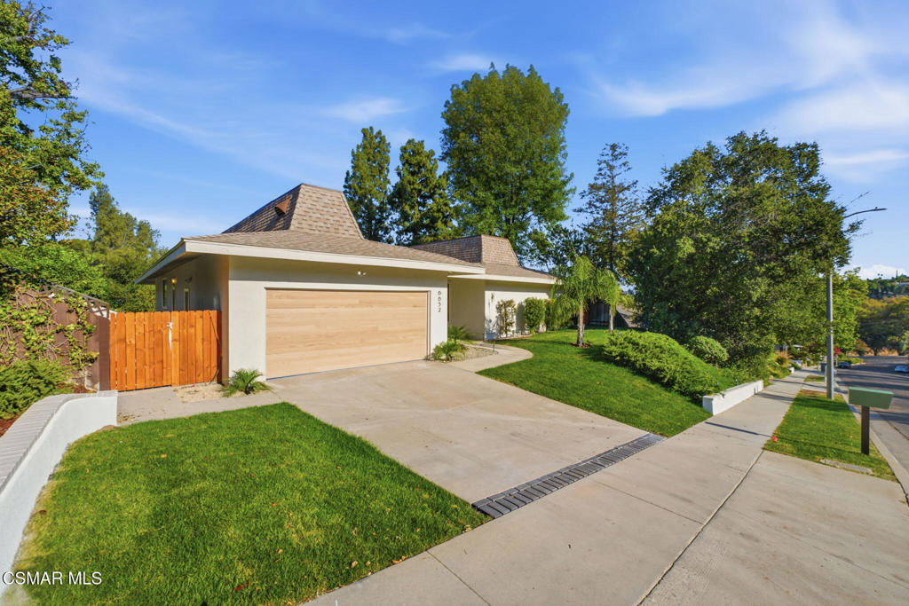 6652 Daryn Drive
