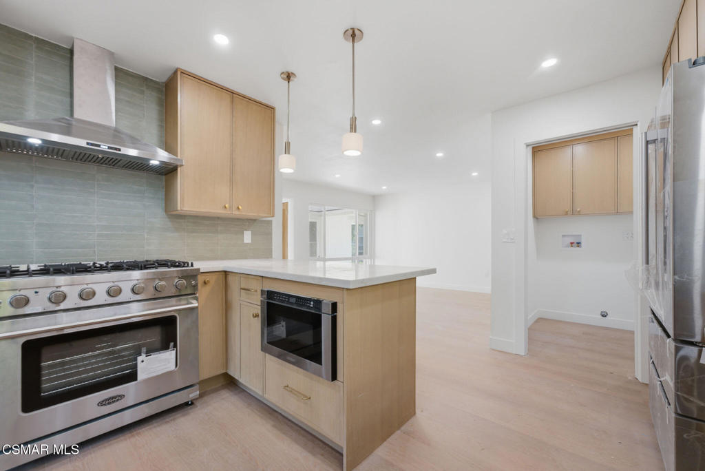 6652 Daryn Drive