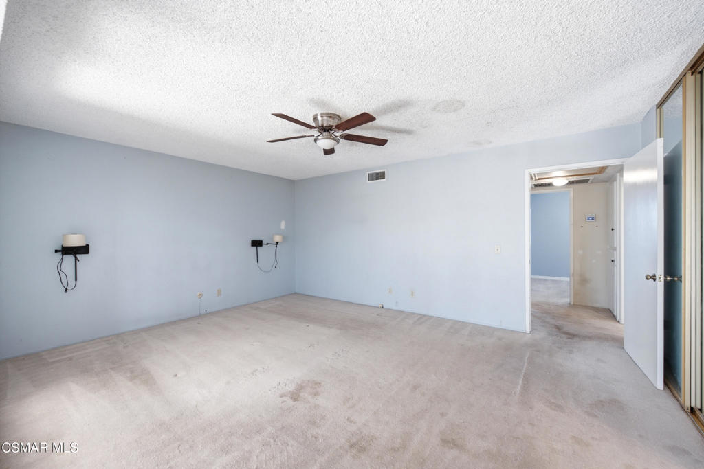 29315 Tree Hollow