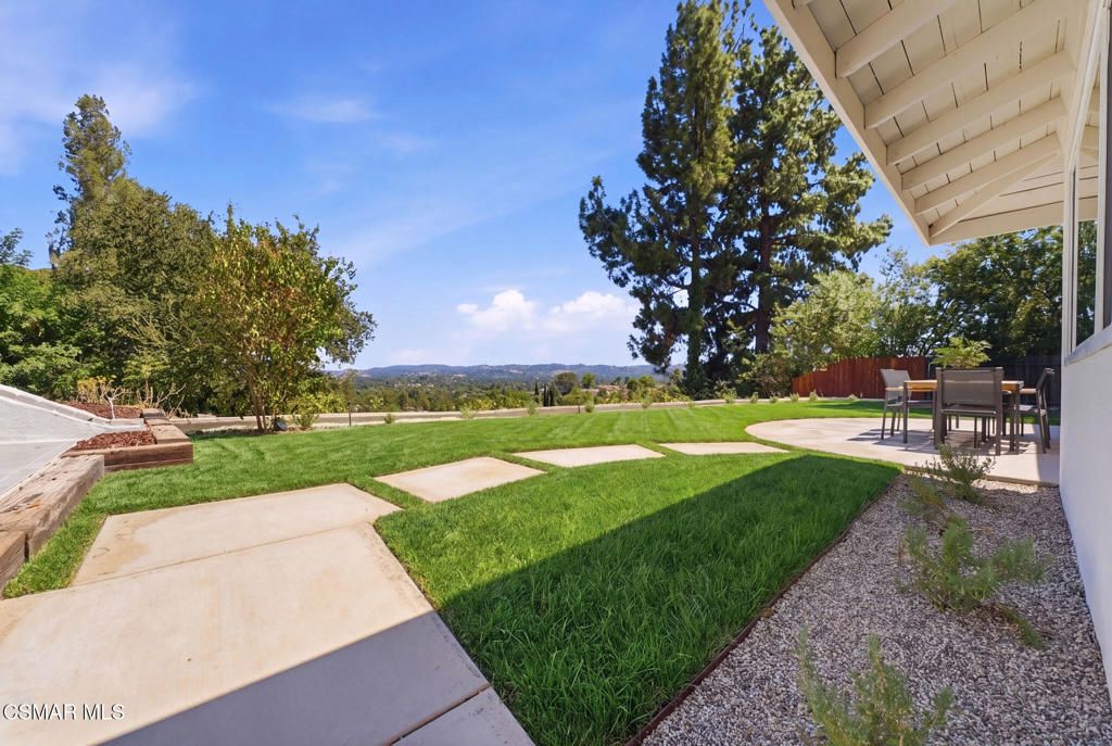 6652 Daryn Drive