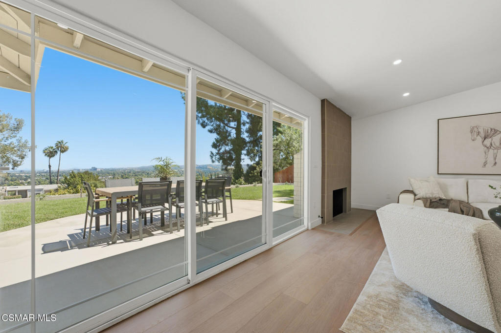 6652 Daryn Drive