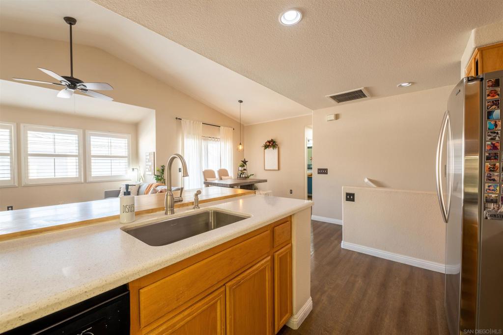 1324 Monument Trail Dr