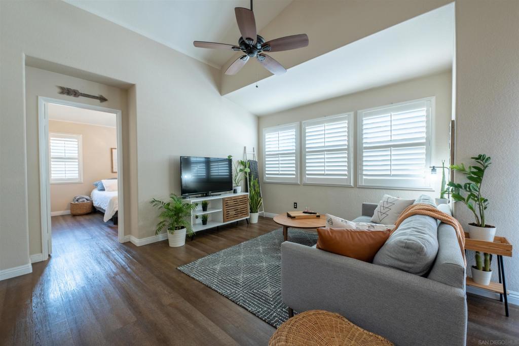 1324 Monument Trail Dr