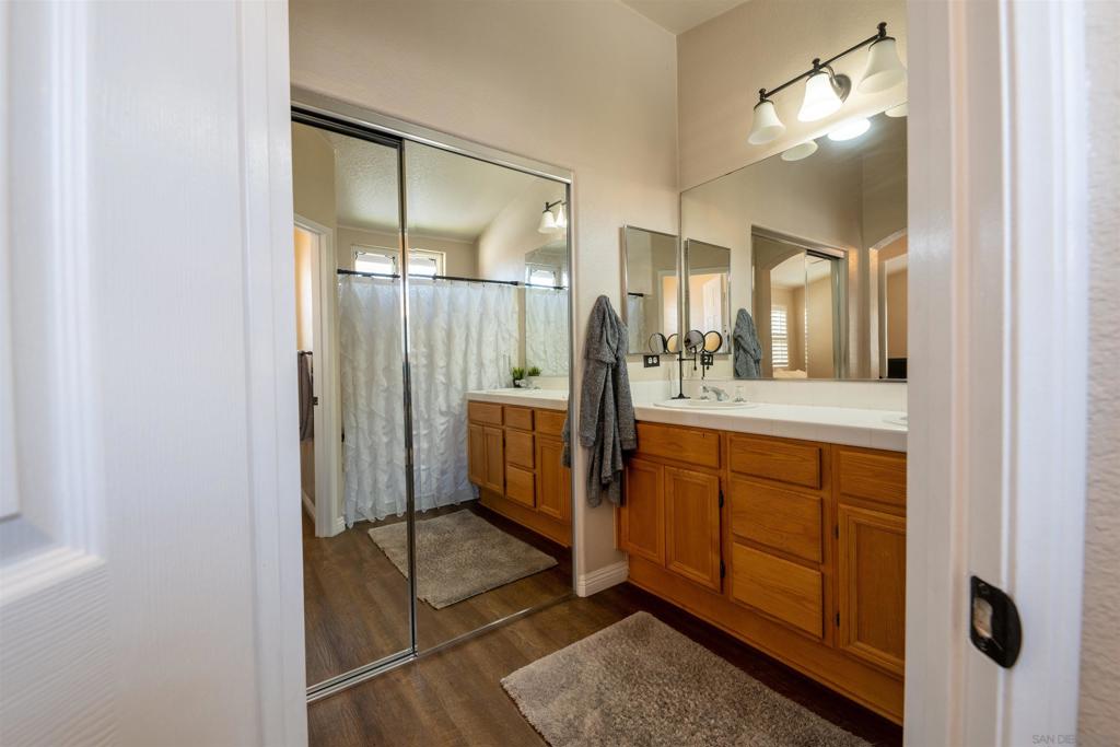 1324 Monument Trail Dr