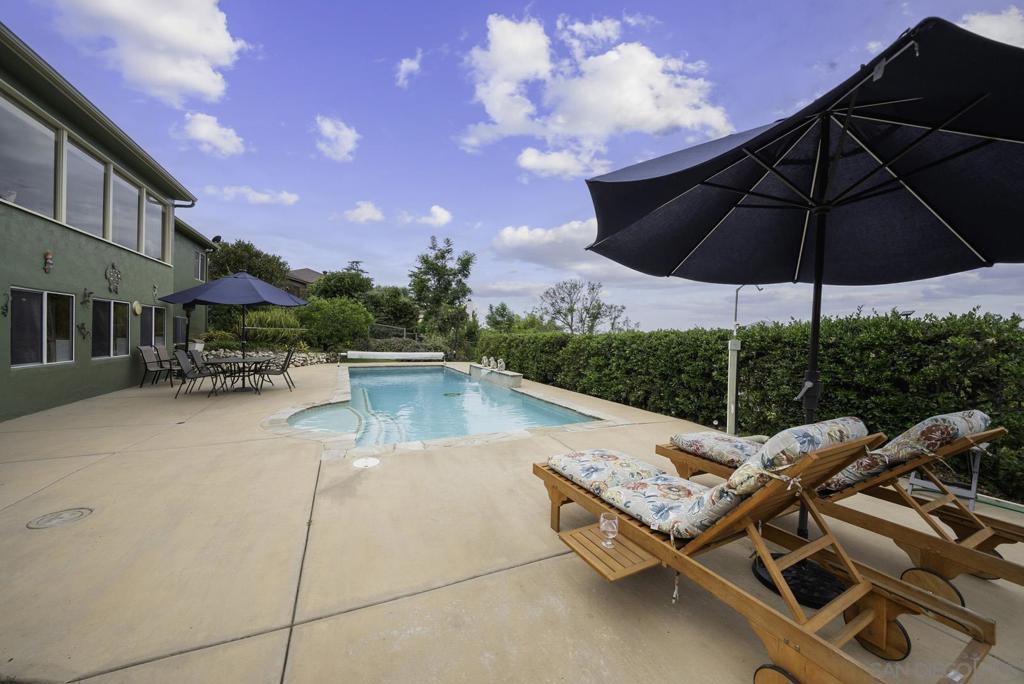 9166 San Juan Pl
