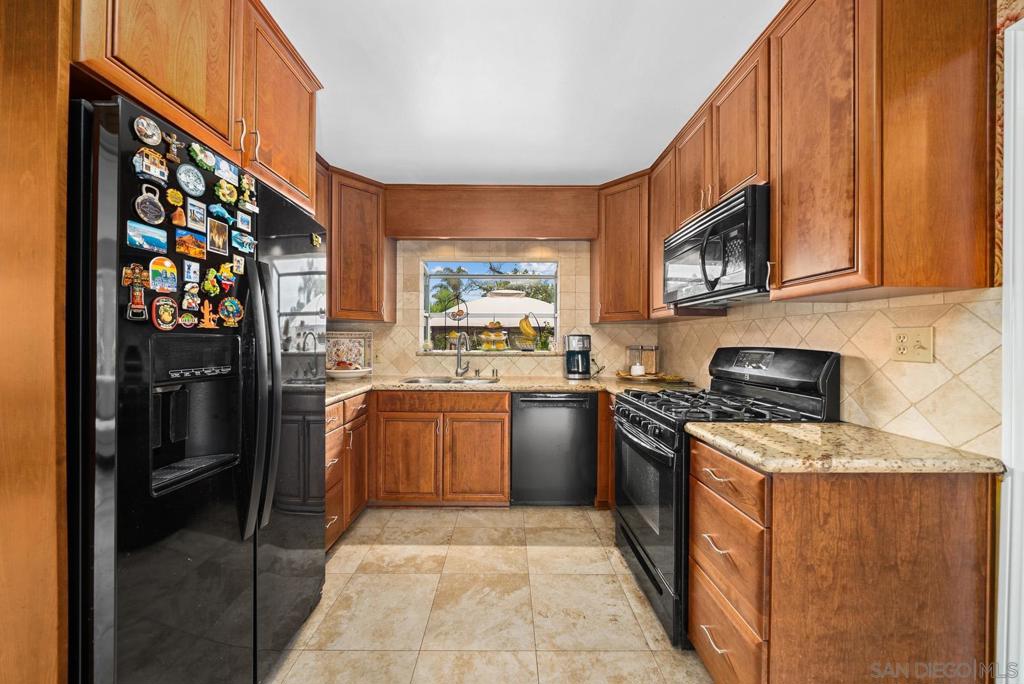 9166 San Juan Pl
